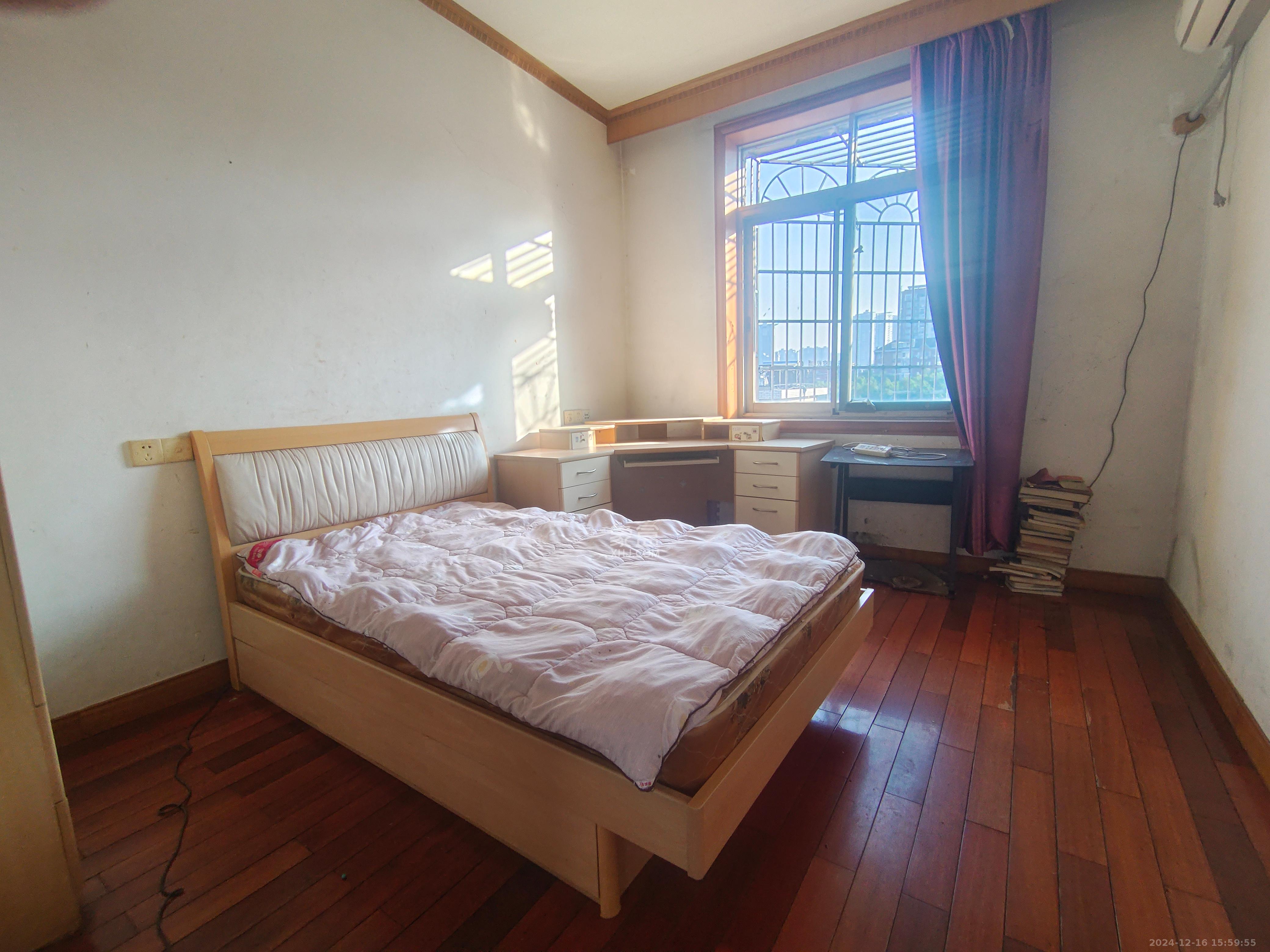 物华大院  3室1厅1卫   1500.00元/月室内图