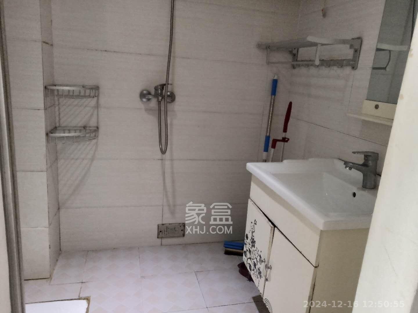 金色loft(鑫秋大厦) 2室1厅1卫 1850.0元/月 金色loft(鑫秋大厦) 2室1厅1卫 1850.0元/月室内图