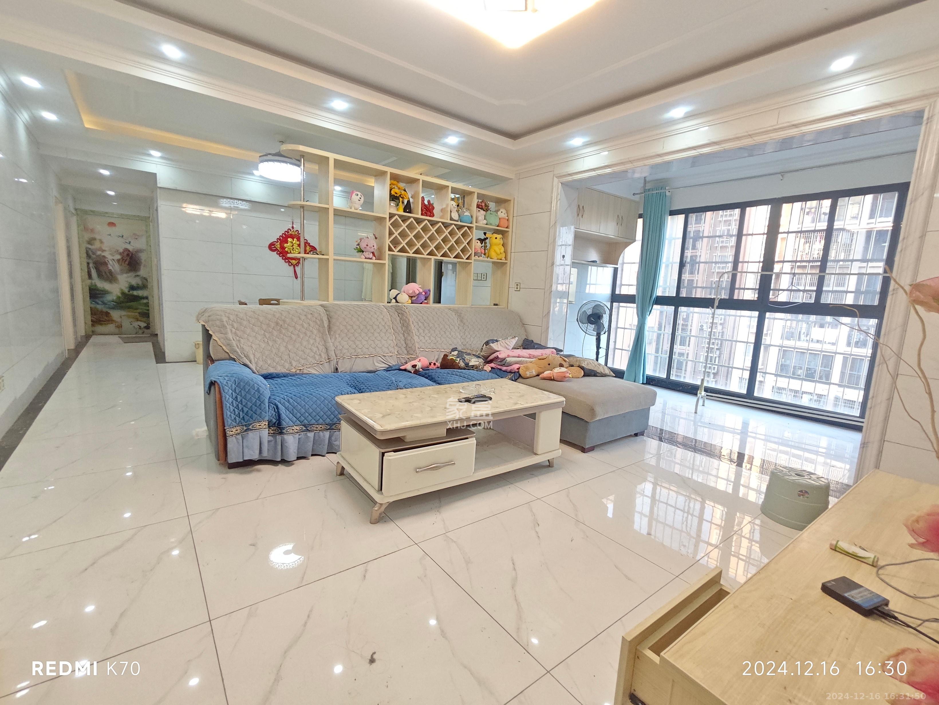 和沁园 2室2厅2卫 2700.0元/月 和沁园 2室2厅2卫 2700.0元/月室内图