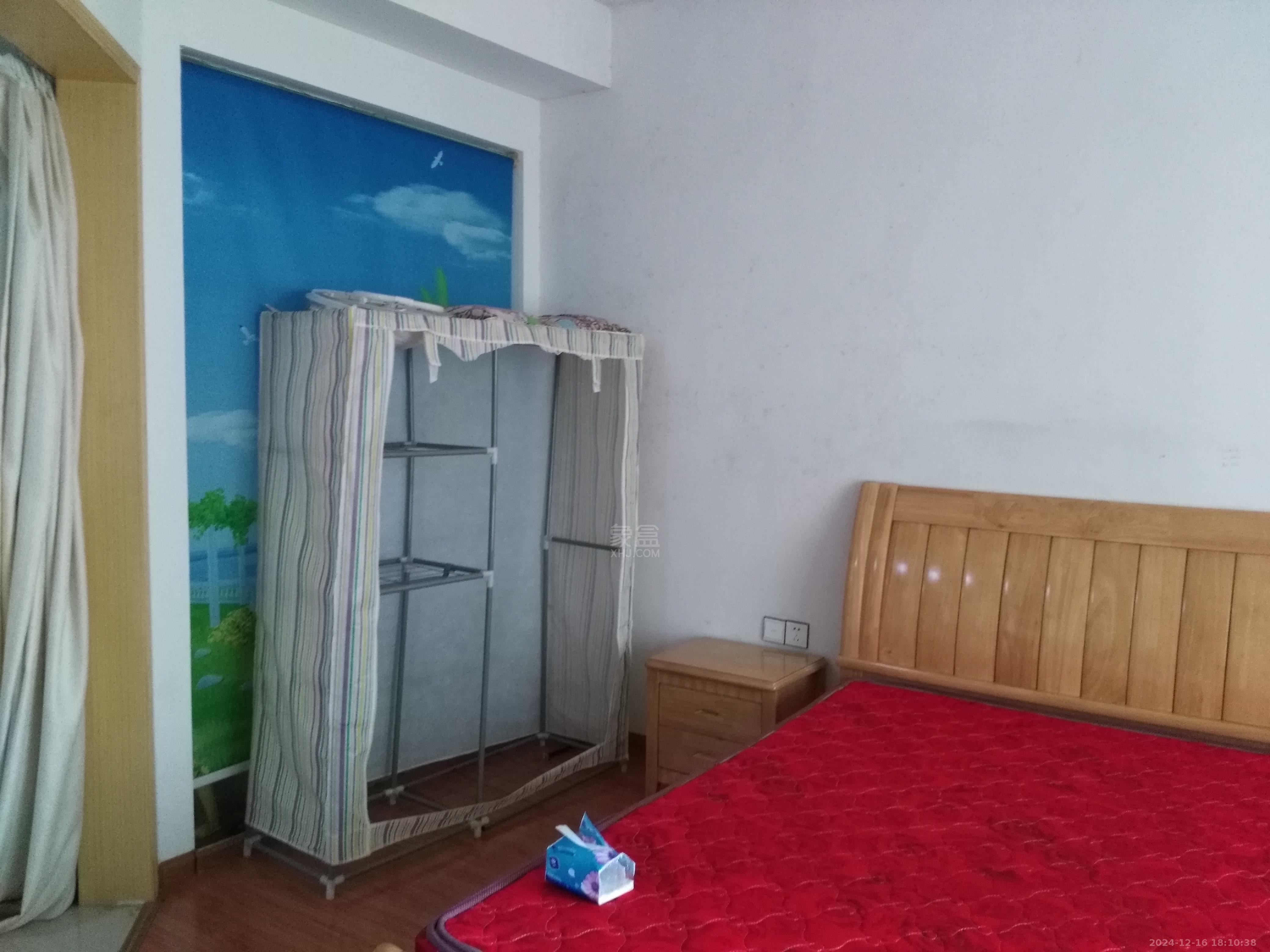 富华商业广场 2室1厅1卫 1300.0元/月 富华商业广场 2室1厅1卫 1300.0元/月室内图