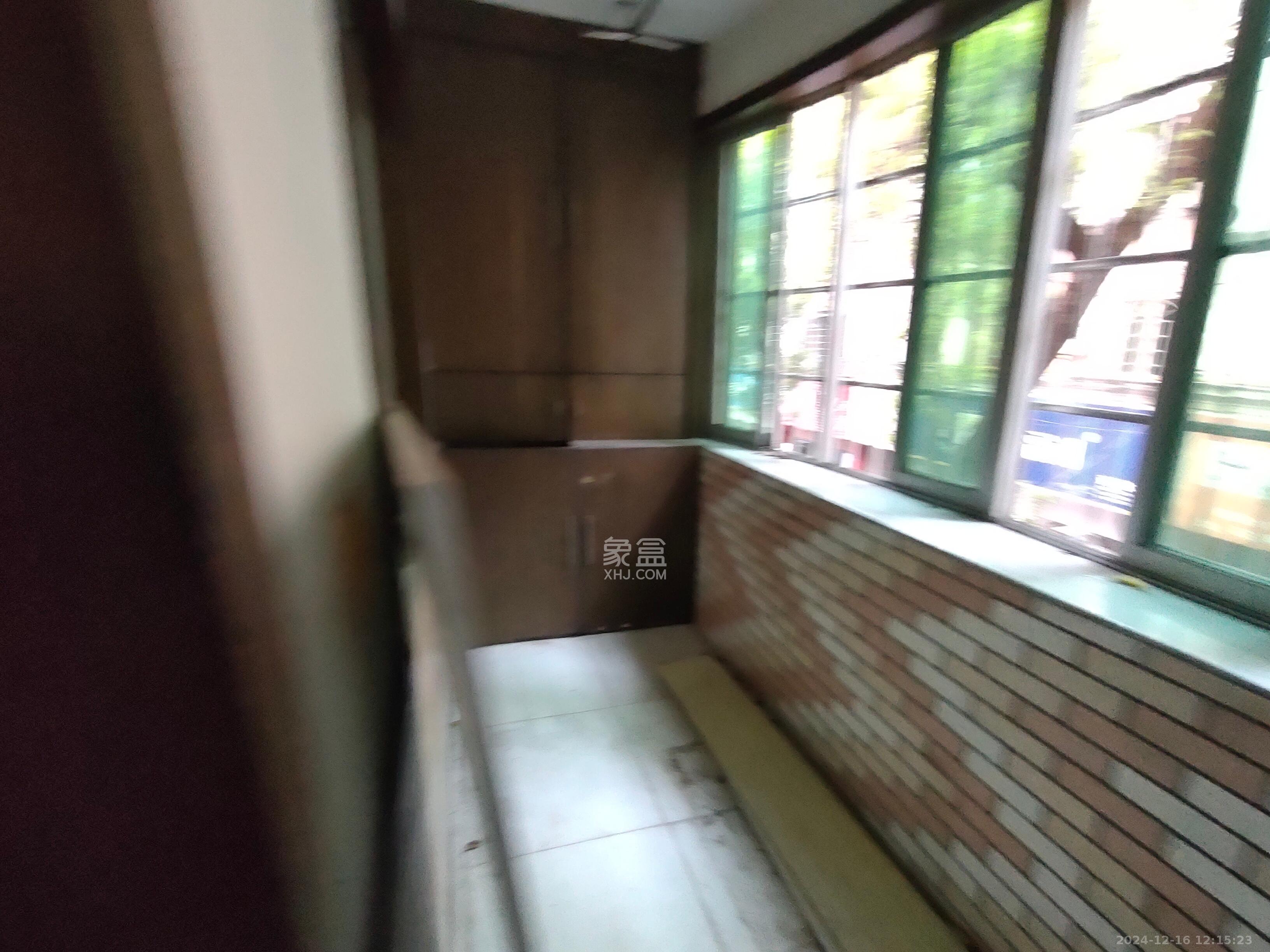 马王堆陶瓷建材新城  3室2厅1卫   2000.00元/月室内图