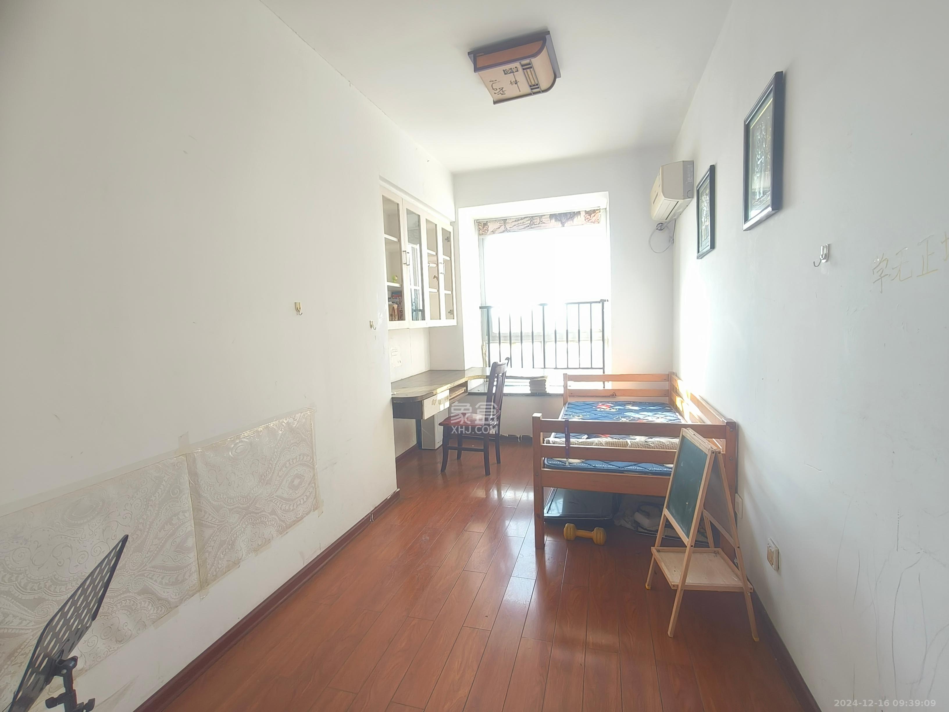 筑梦园 3室2厅2卫 1700.0元/月 筑梦园 3室2厅2卫 1700.0元/月室内图