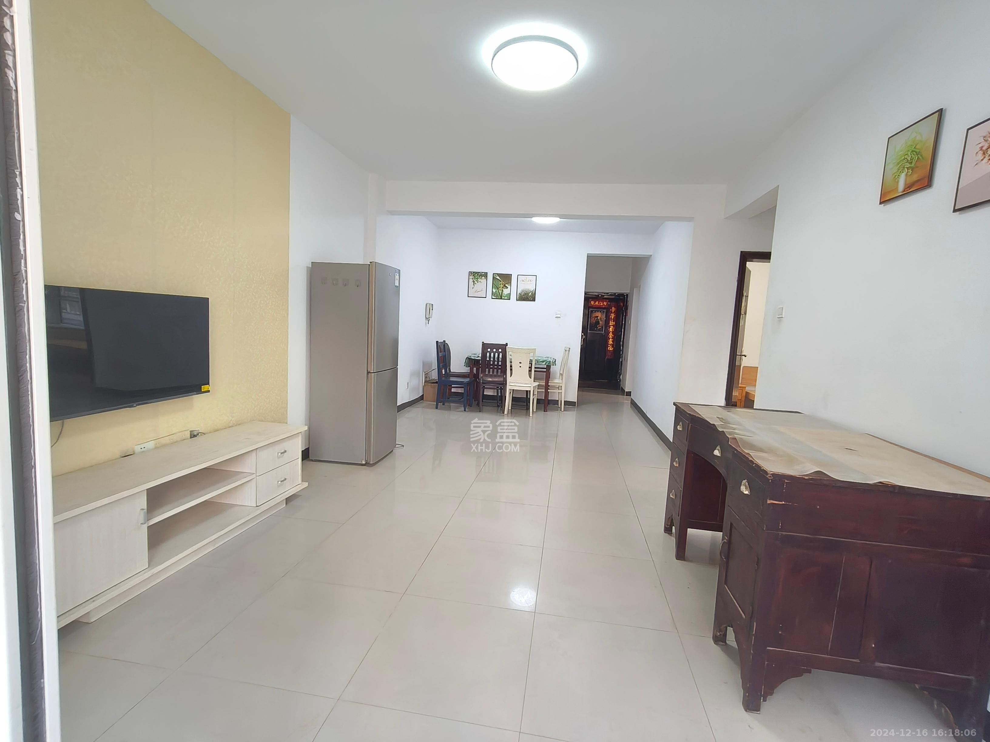 未来蜂巢 2室2厅1卫 1300.0元/月 未来蜂巢 2室2厅1卫 1300.0元/月室内图