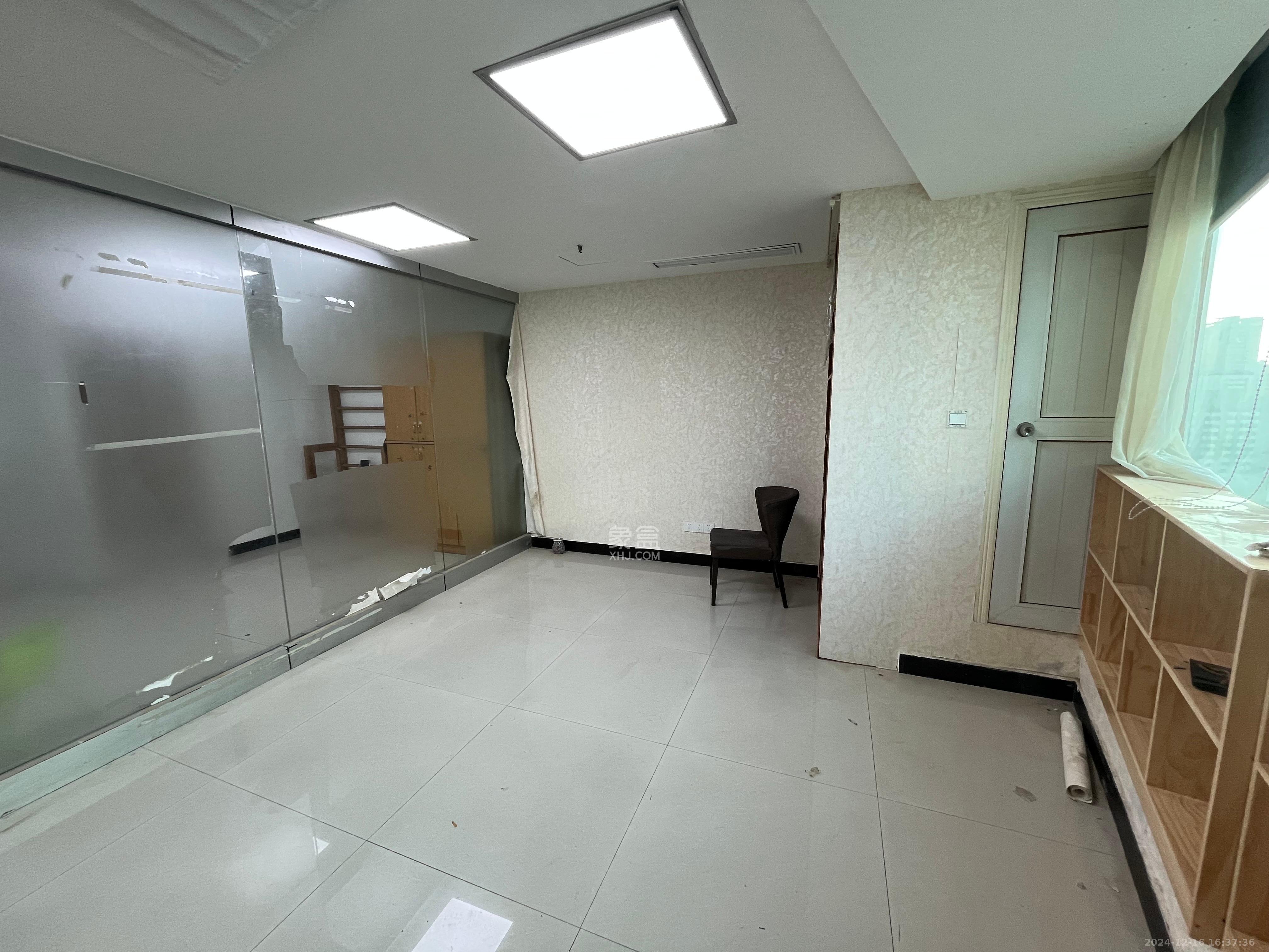 佳天国际新城  1室0厅0卫    3500.0元/月室内图