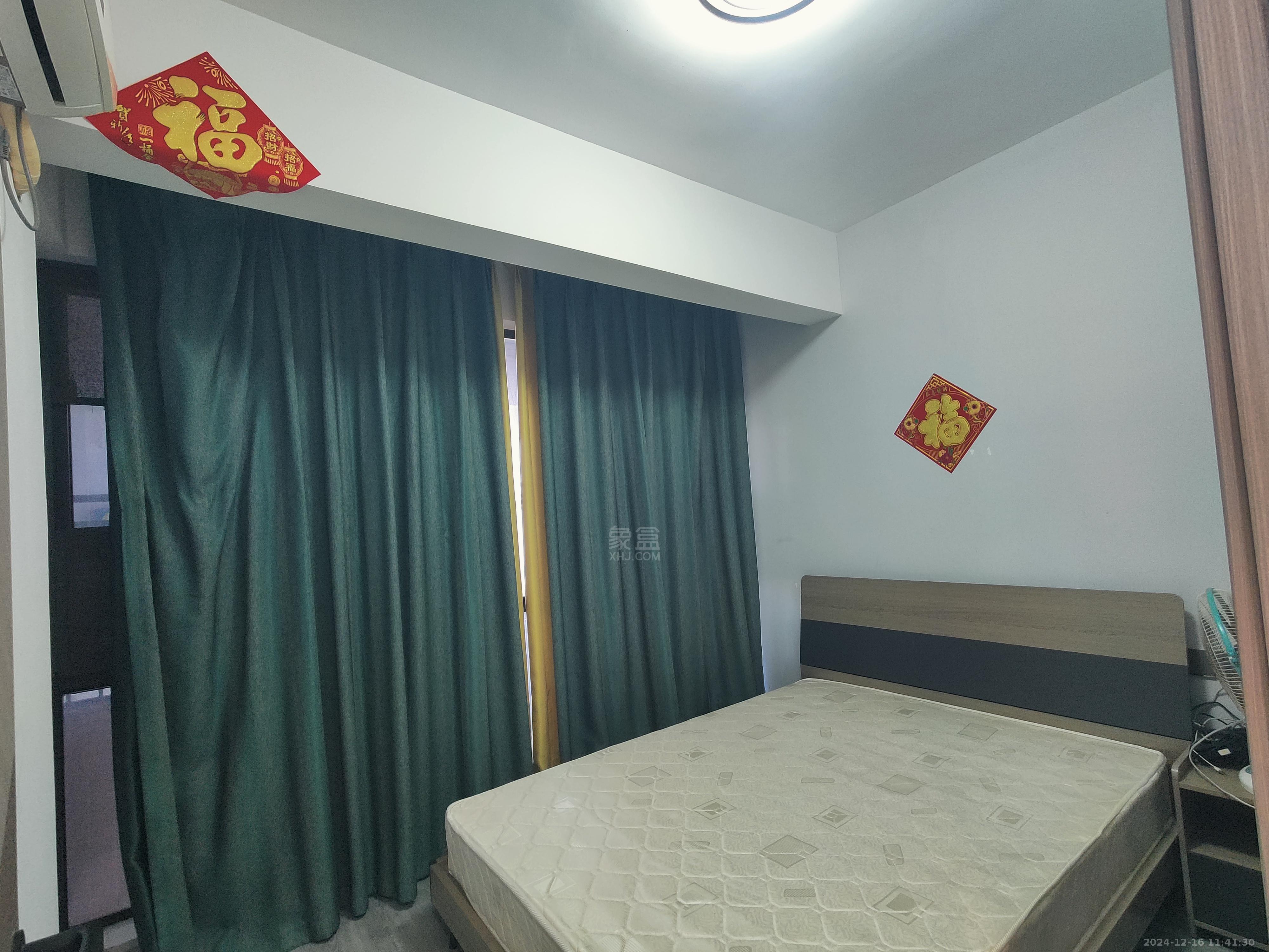 春藤小镇 3室2厅1卫 1800.0元/月 春藤小镇 3室2厅1卫 1800.0元/月室内图