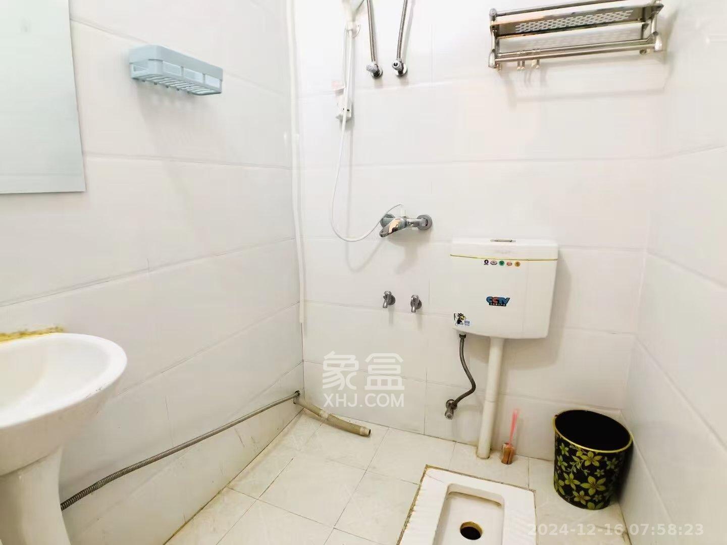 上河国际C区  1室1厅0卫   800.00元/月室内图
