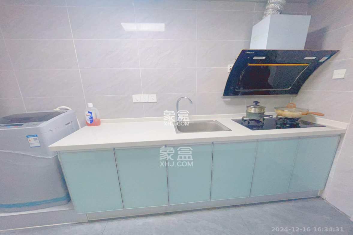 湘域中央  1室0厅0卫    2700.0元/月 湘域中央  1室0厅0卫    2700.0元/月室内图