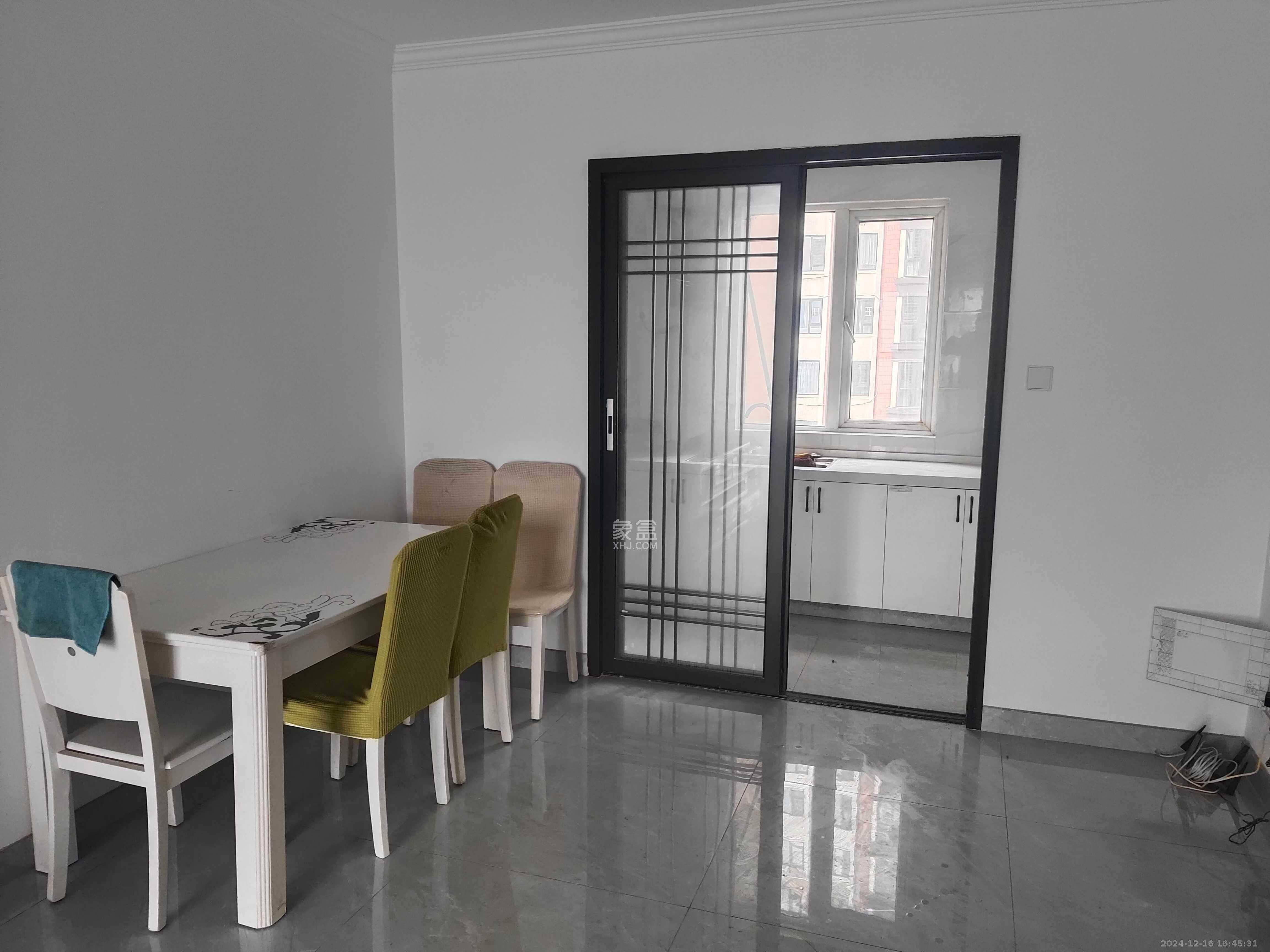 金地艺境  3室2厅2卫    2000.0元/月 金地艺境  3室2厅2卫    2000.0元/月