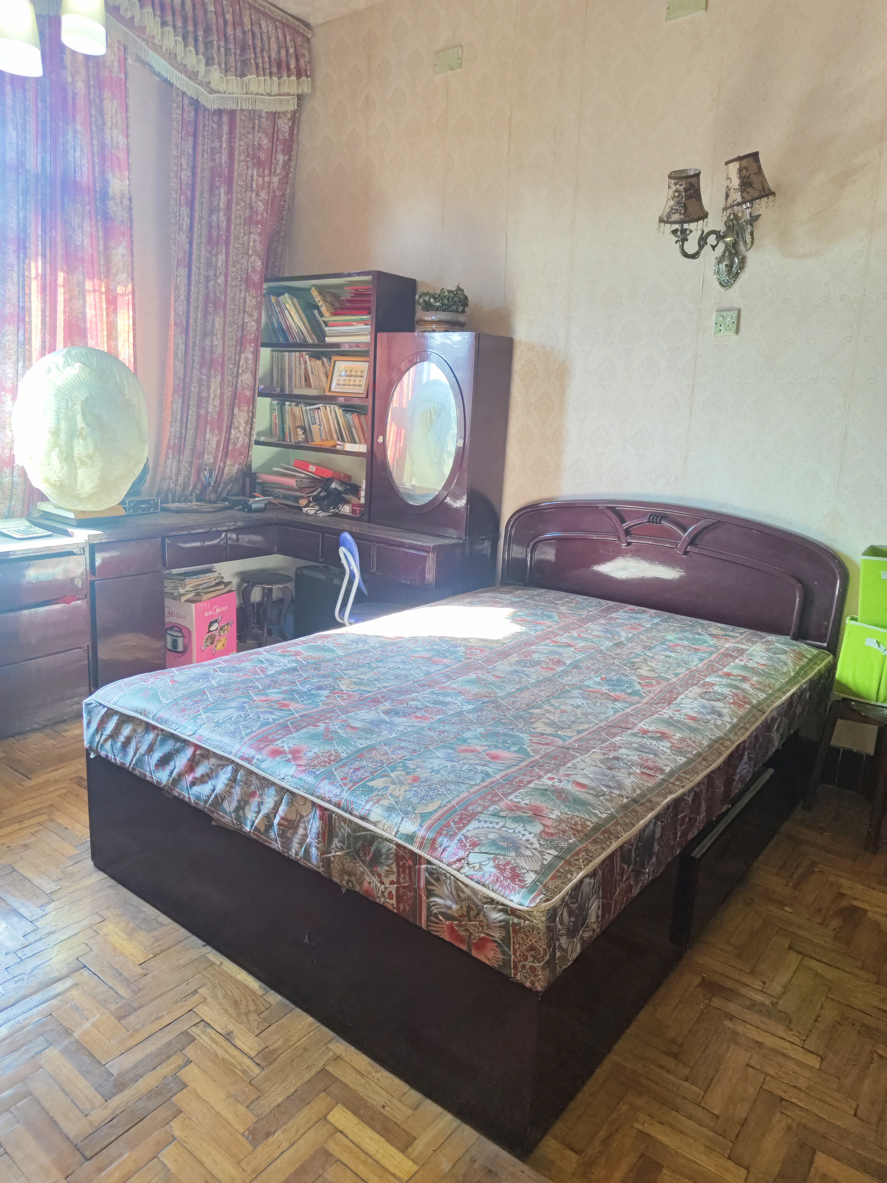 洞新市场 2室1厅1卫 15.0万 洞新市场 2室1厅1卫 15.0万客厅