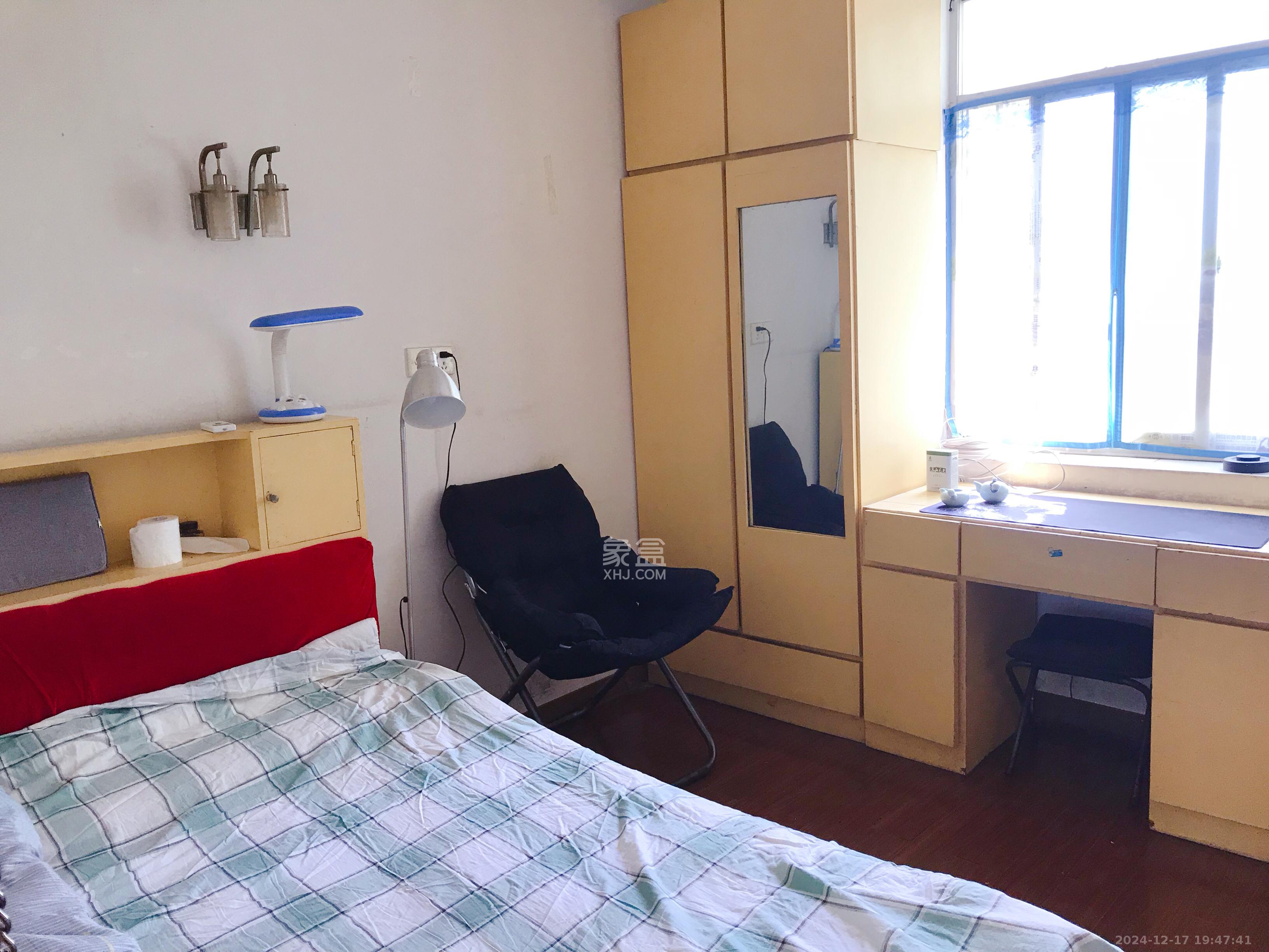 妹子山社区(曙光社区) 1室2厅1卫 1200.0元/月 妹子山社区(曙光社区) 1室2厅1卫 1200.0元/月室内图