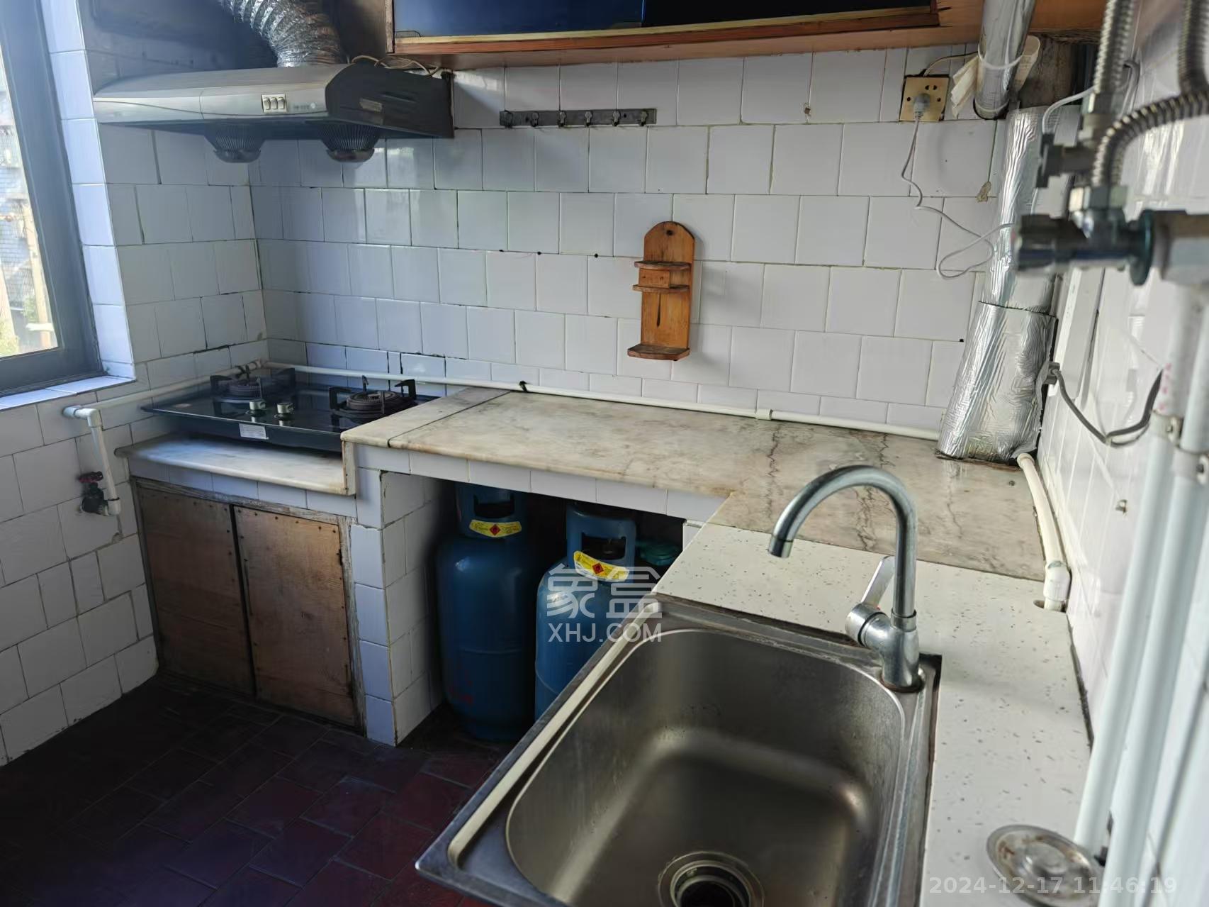 洞井商贸城 1室0厅0卫 1000.0元/月 洞井商贸城 1室0厅0卫 1000.0元/月室内图