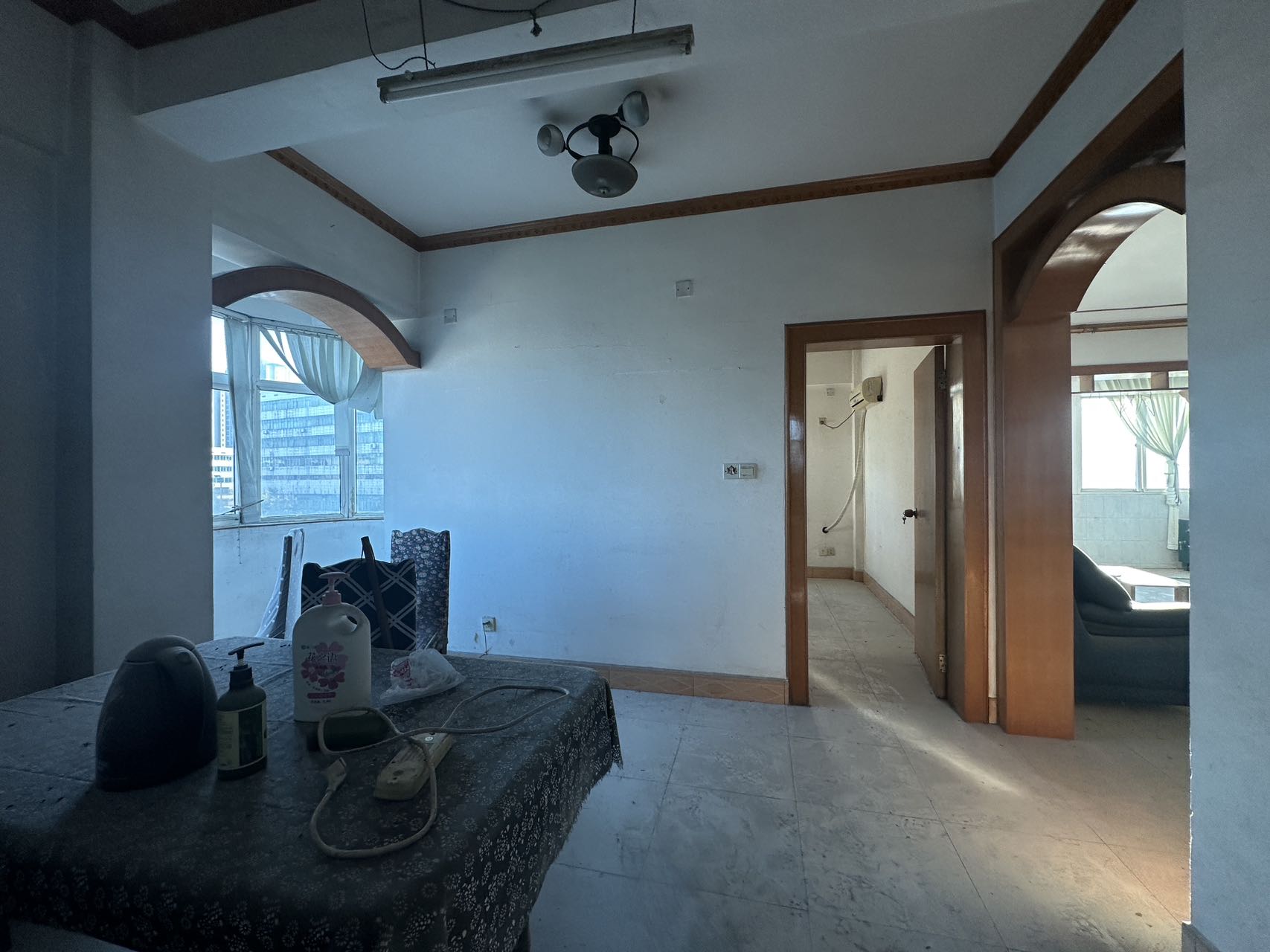 农业银行家属区 2室1厅1卫 800.00元/月 农业银行家属区 2室1厅1卫 800.00元/月室内图