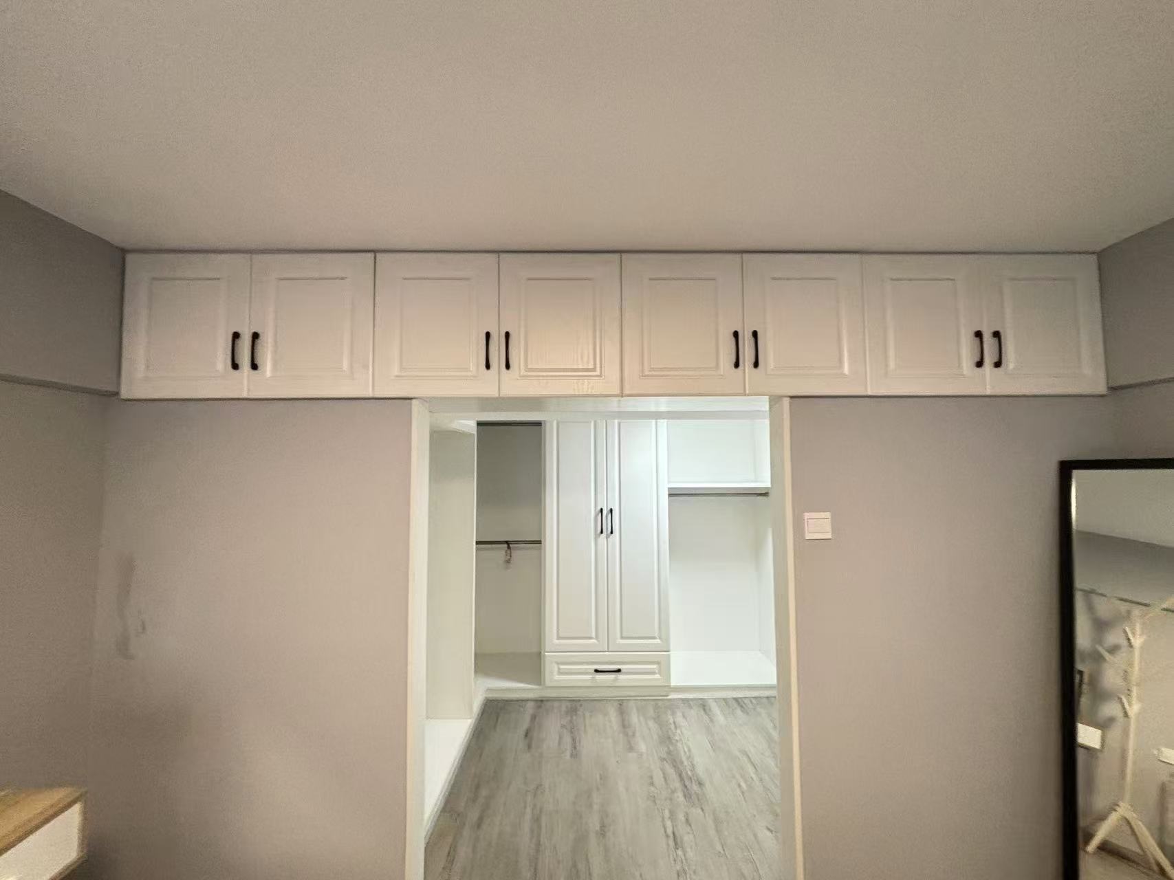 桃花缘 1室1厅1卫 1300.0元/月 桃花缘 1室1厅1卫 1300.0元/月室内图