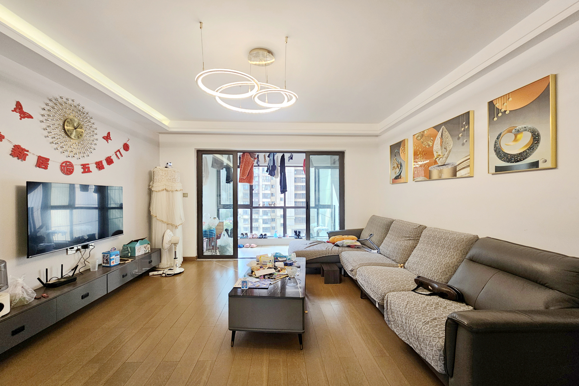 阳光城尚东湾青柠园 4室2厅2卫 148.0万 阳光城尚东湾青柠园 4室2厅2卫 148.0万客厅