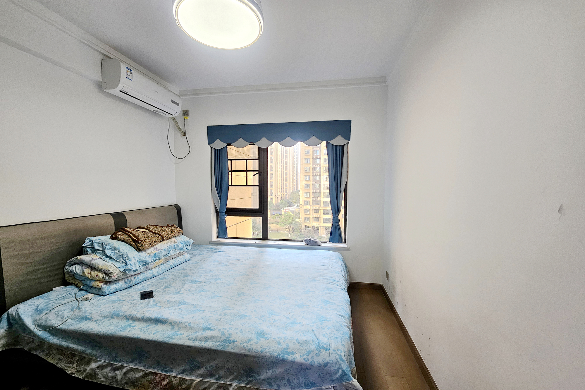 阳光城尚东湾青柠园 4室2厅2卫 148.0万 阳光城尚东湾青柠园 4室2厅2卫 148.0万卧室