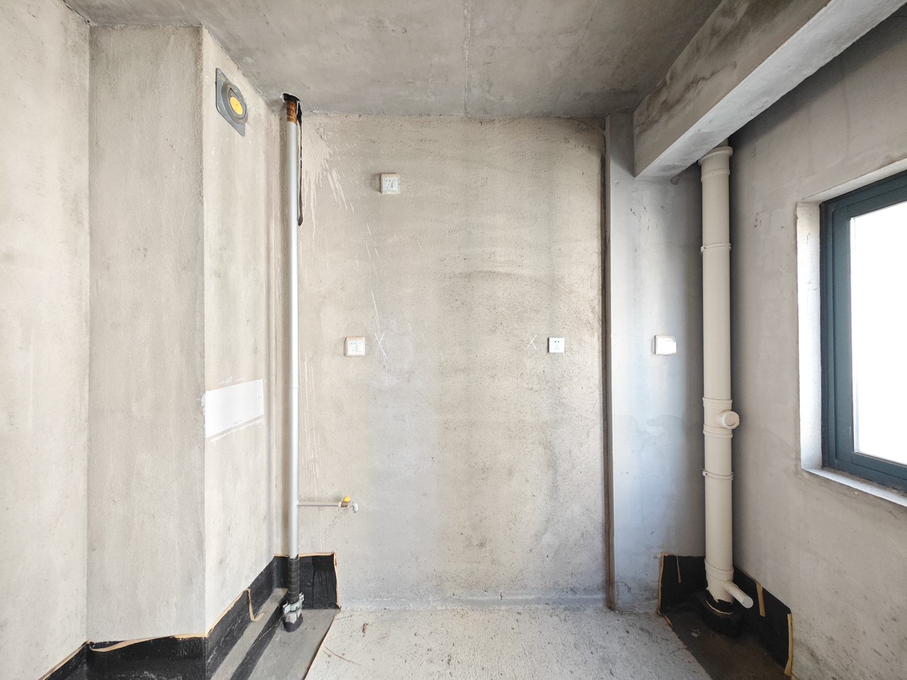 中建嘉和城  3室2厅2卫   85.00万厨房