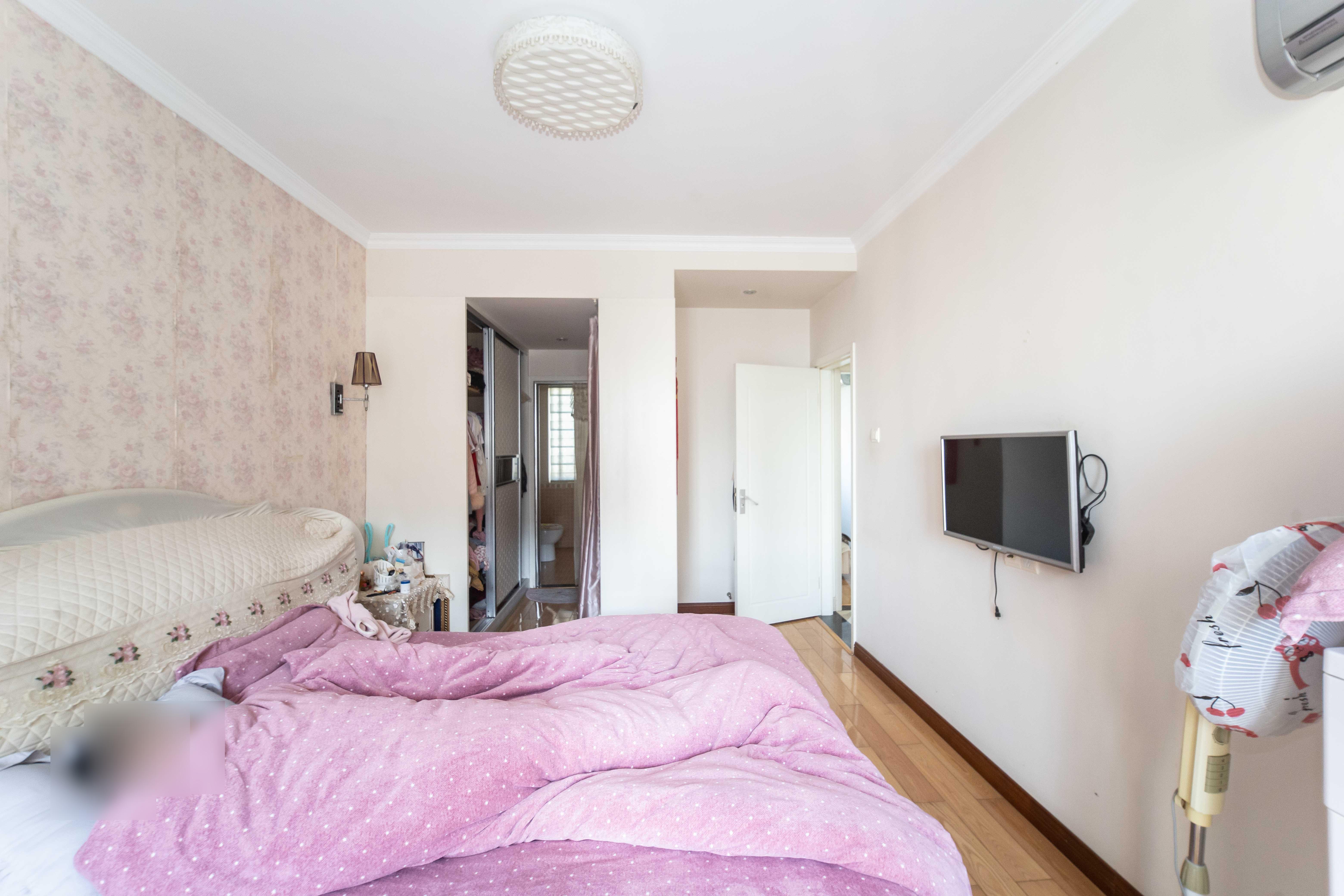 先锋东外滩 3室2厅2卫 108.0万 先锋东外滩 3室2厅2卫 108.0万卧室