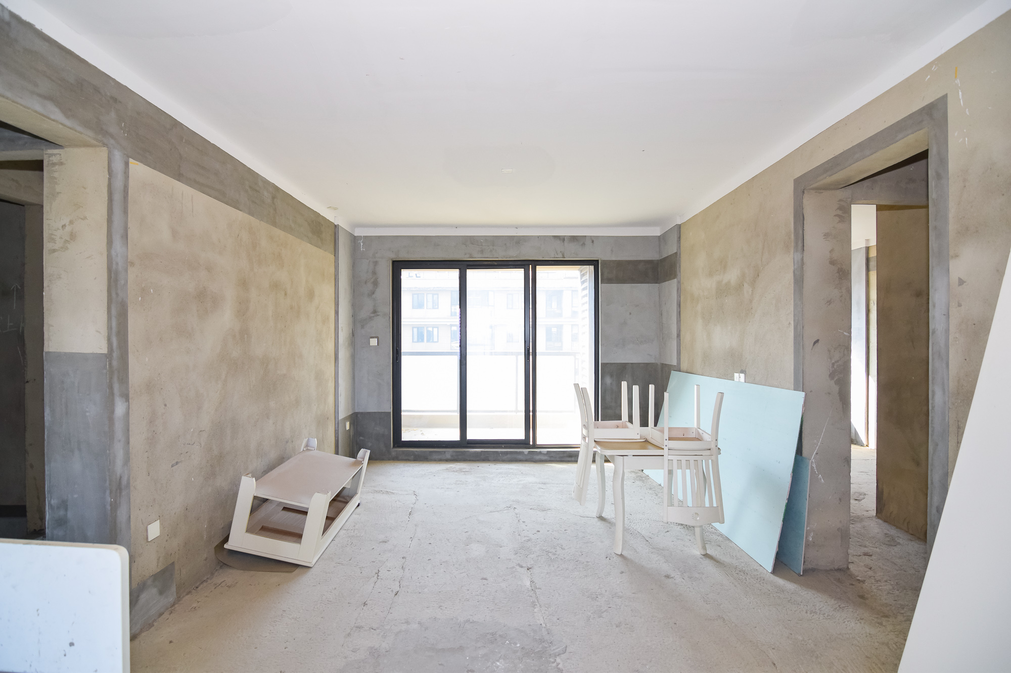 绿城高尔夫小镇  3室2厅1卫    85.0万 绿城高尔夫小镇  3室2厅1卫    85.0万客厅