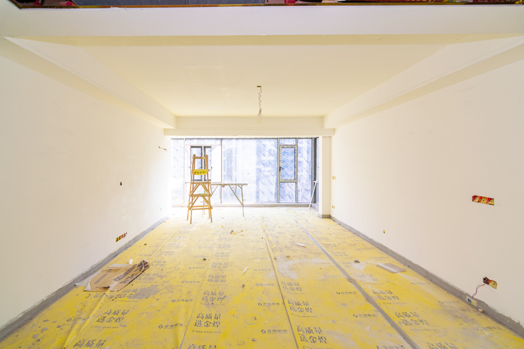 润和谷山郡(悦禧山庄水榭花都)  5室2厅2卫    180.0万 润和谷山郡(悦禧山庄水榭花都)  5室2厅2卫    180.0万客厅