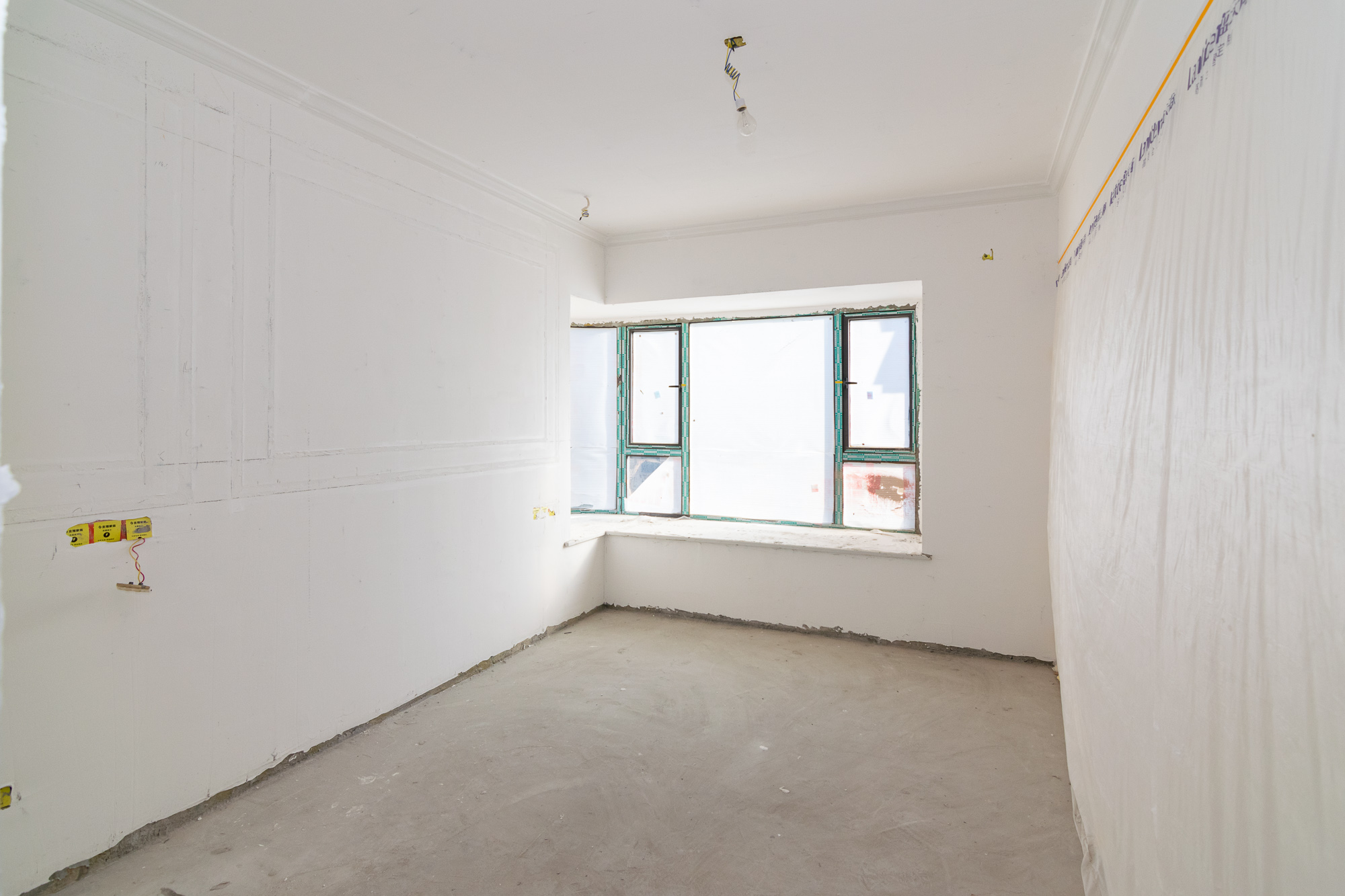 润和谷山郡(悦禧山庄水榭花都)  5室2厅2卫    180.0万 润和谷山郡(悦禧山庄水榭花都)  5室2厅2卫    180.0万卧室