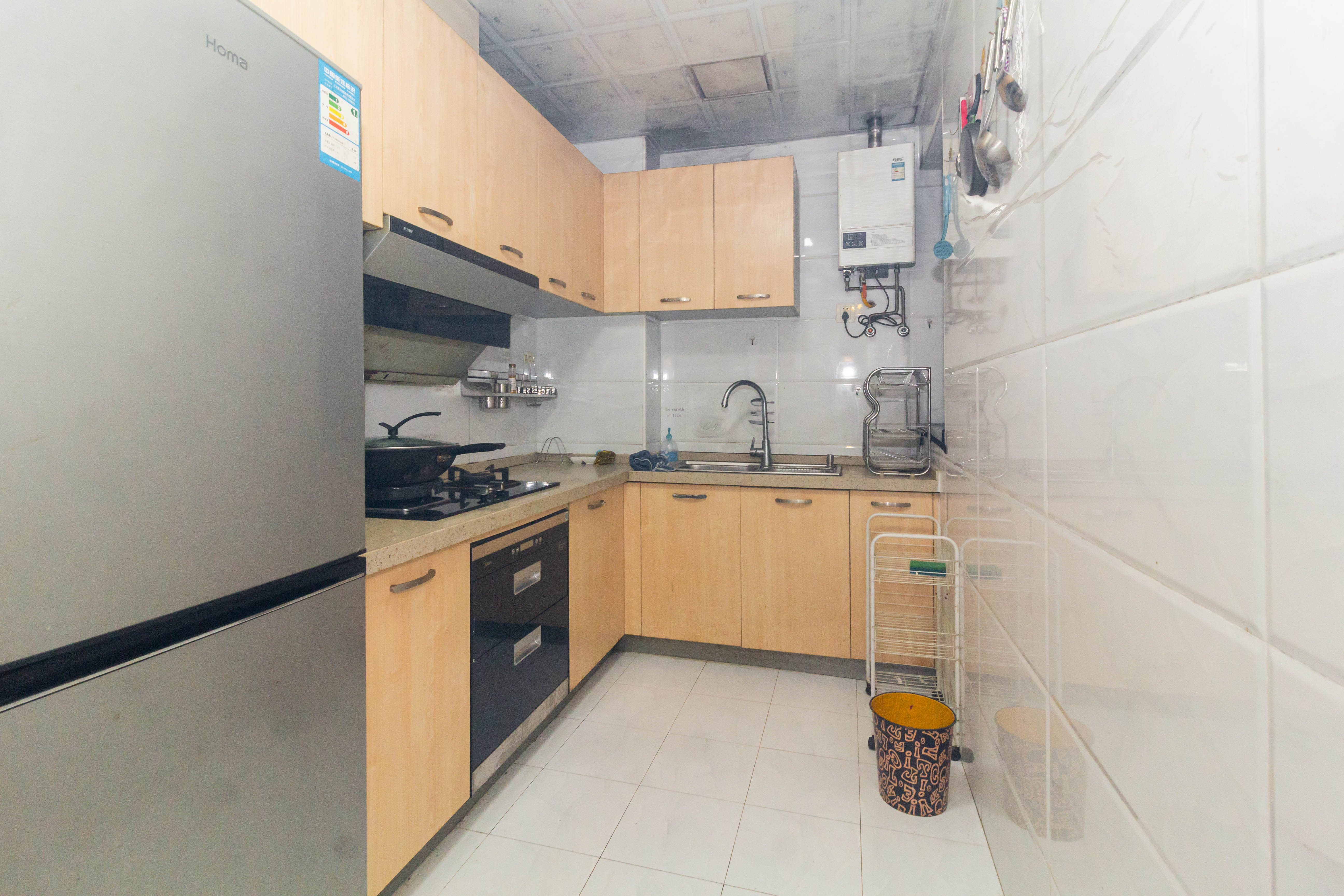 中国铁建国际城二期  2室2厅1卫    36.8万 中国铁建国际城二期  2室2厅1卫    36.8万厨房