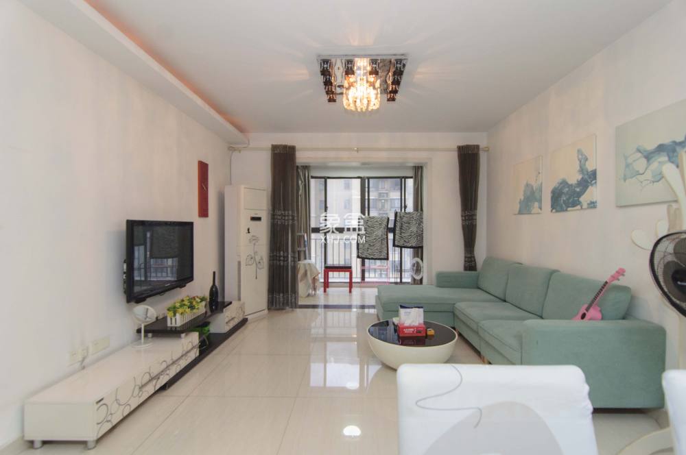 钱隆樽品(一、二、三期) 2室2厅1卫 2500.0元/月 钱隆樽品(一、二、三期) 2室2厅1卫 2500.0元/月室内图