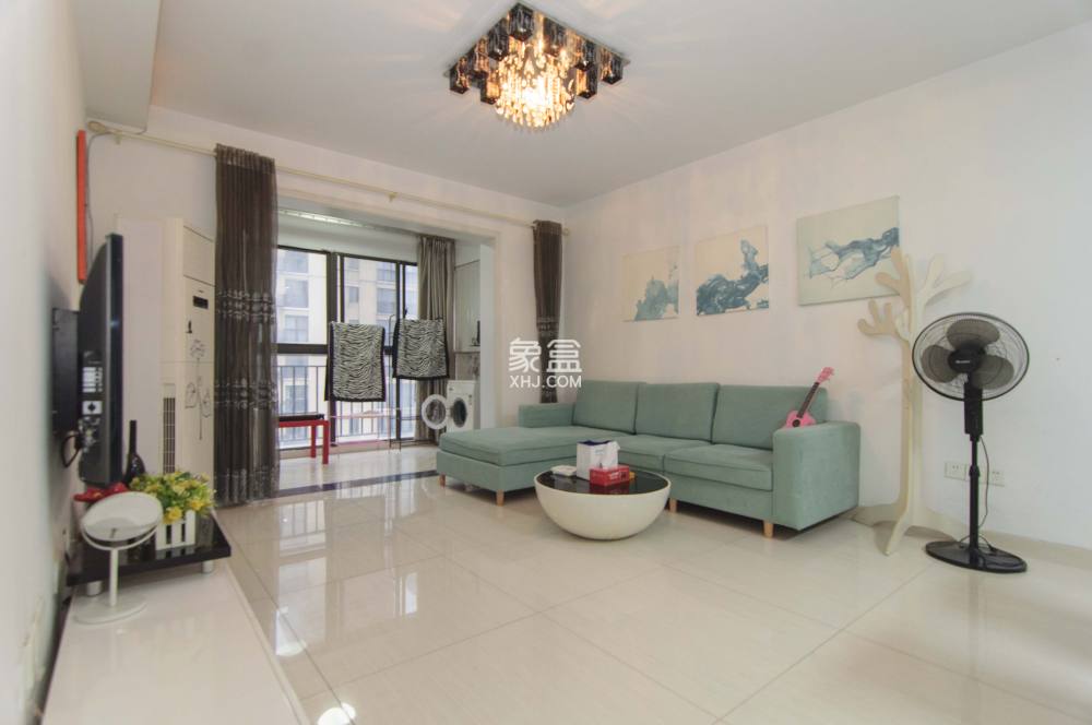 钱隆樽品(一、二、三期) 2室2厅1卫 2500.0元/月 钱隆樽品(一、二、三期) 2室2厅1卫 2500.0元/月室内图