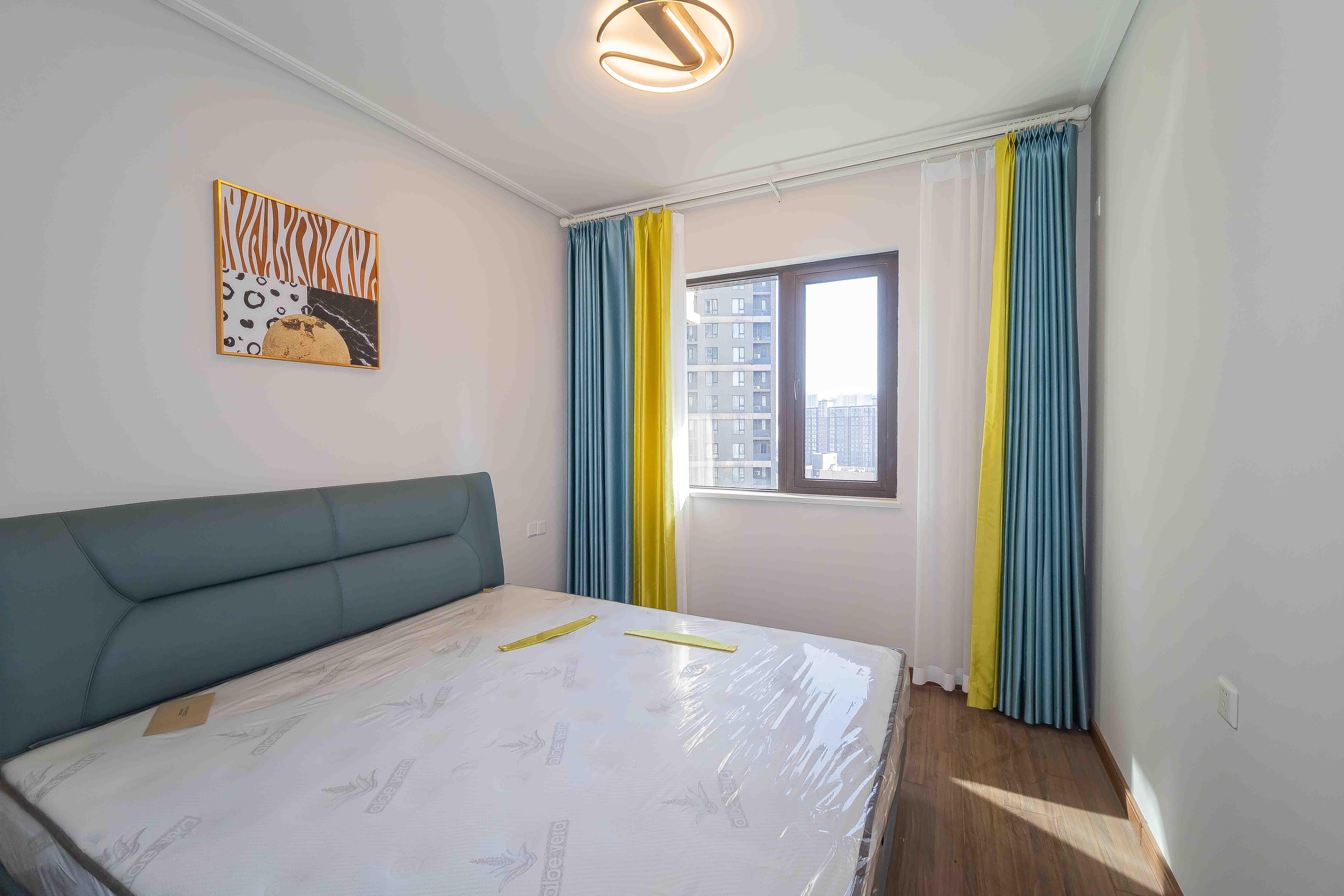 保利茉莉公馆 3室2厅2卫 145.0万 保利茉莉公馆 3室2厅2卫 145.0万卧室