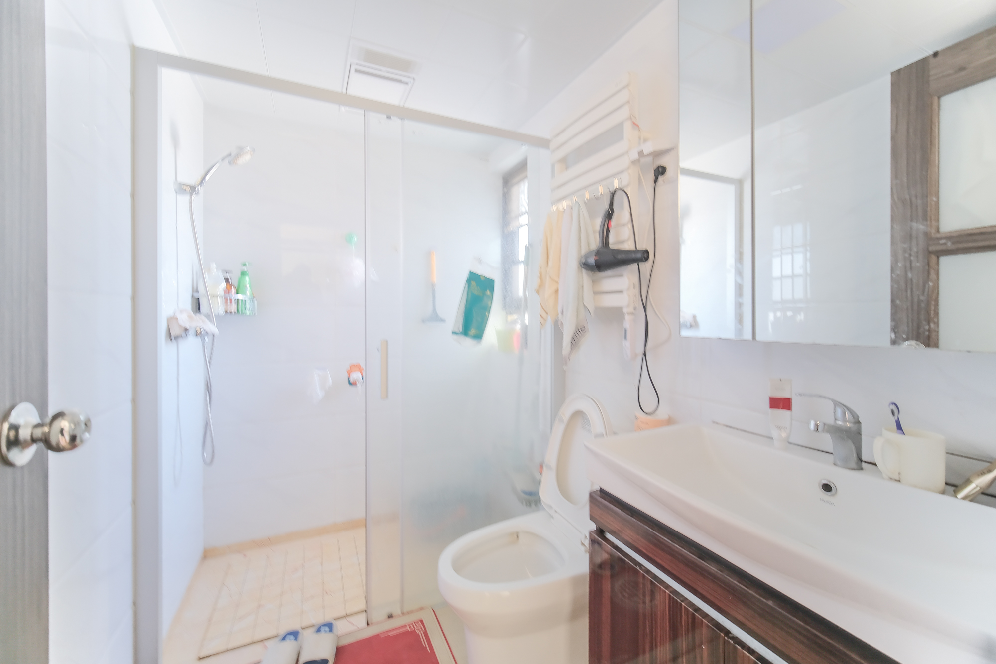 碧桂园翘楚棠  3室2厅2卫    158.0万 碧桂园翘楚棠  3室2厅2卫    158.0万卫生间