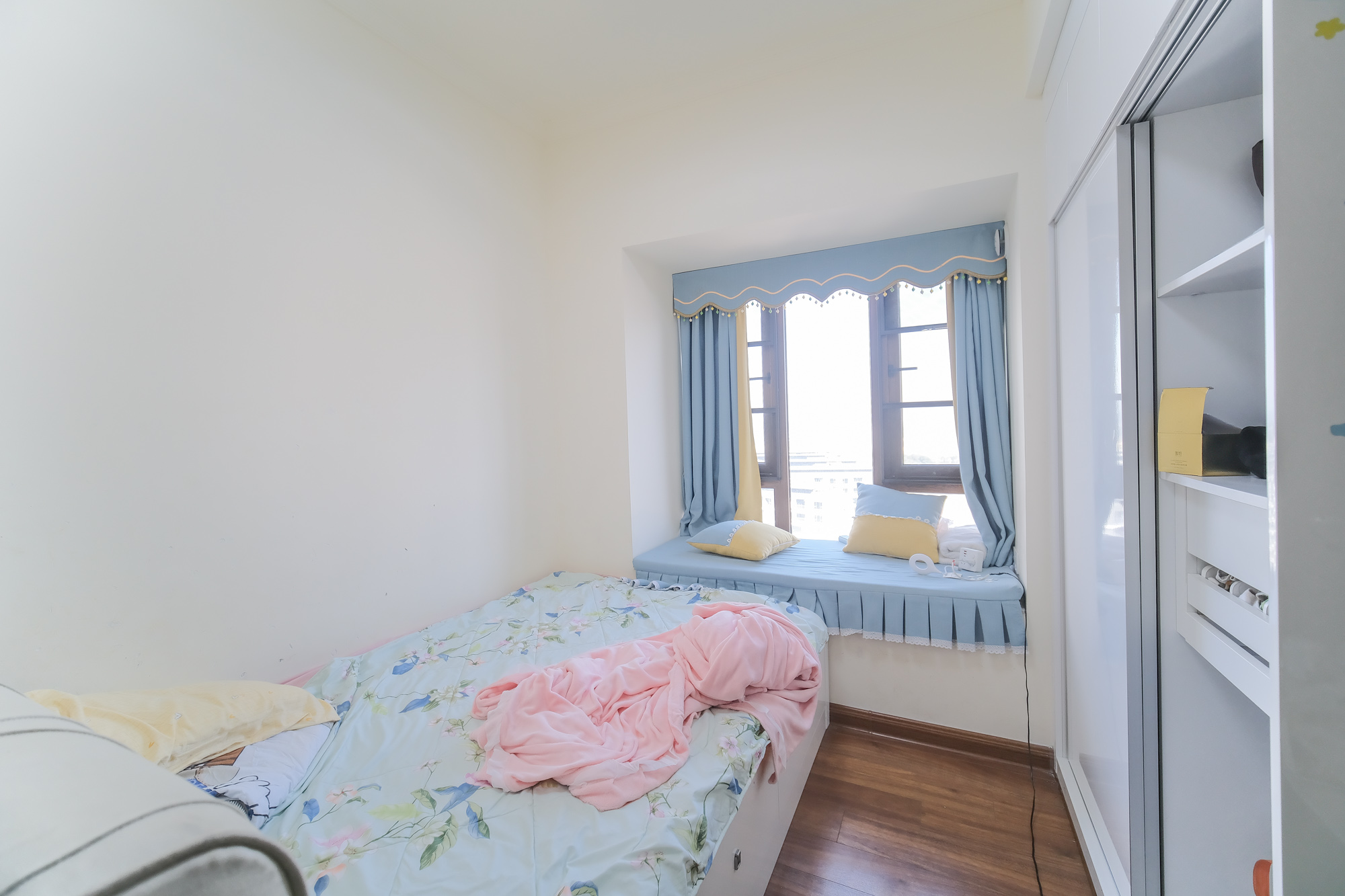 碧桂园翘楚棠  3室2厅2卫    158.0万 碧桂园翘楚棠  3室2厅2卫    158.0万卧室