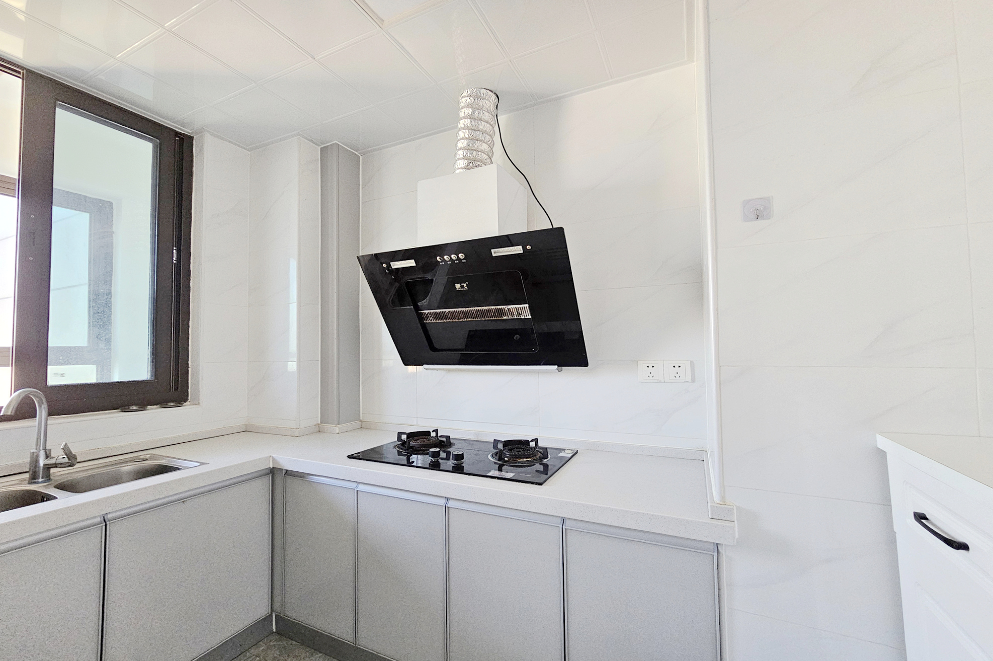 明昇壹城(明昇时代广场)二期 3室2厅1卫 168.0万 明昇壹城(明昇时代广场)二期 3室2厅1卫 168.0万其他