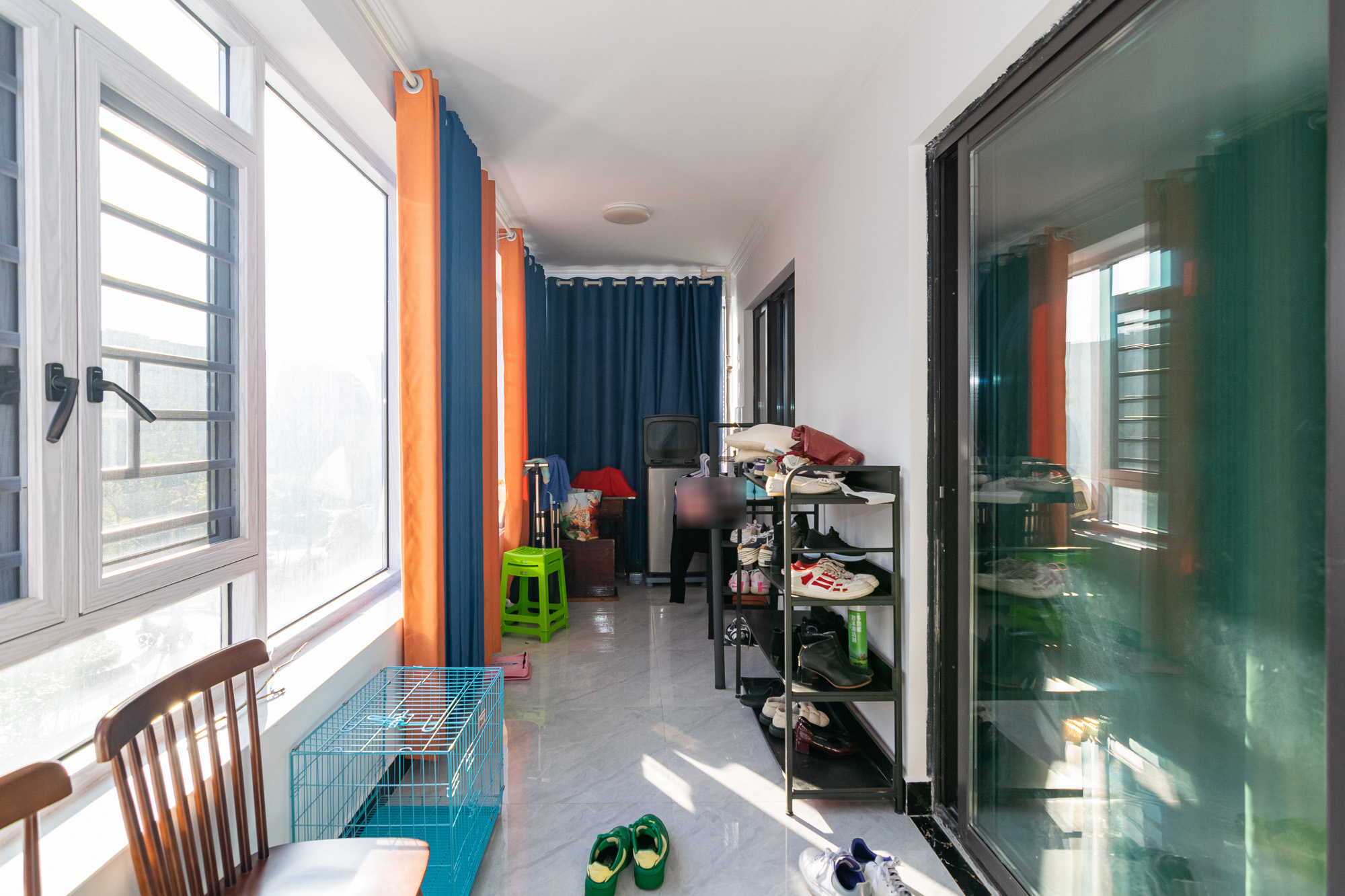 润和谷山郡(悦禧山庄水榭花都) 3室2厅2卫 128.00万 润和谷山郡(悦禧山庄水榭花都) 3室2厅2卫 128.00万阳台