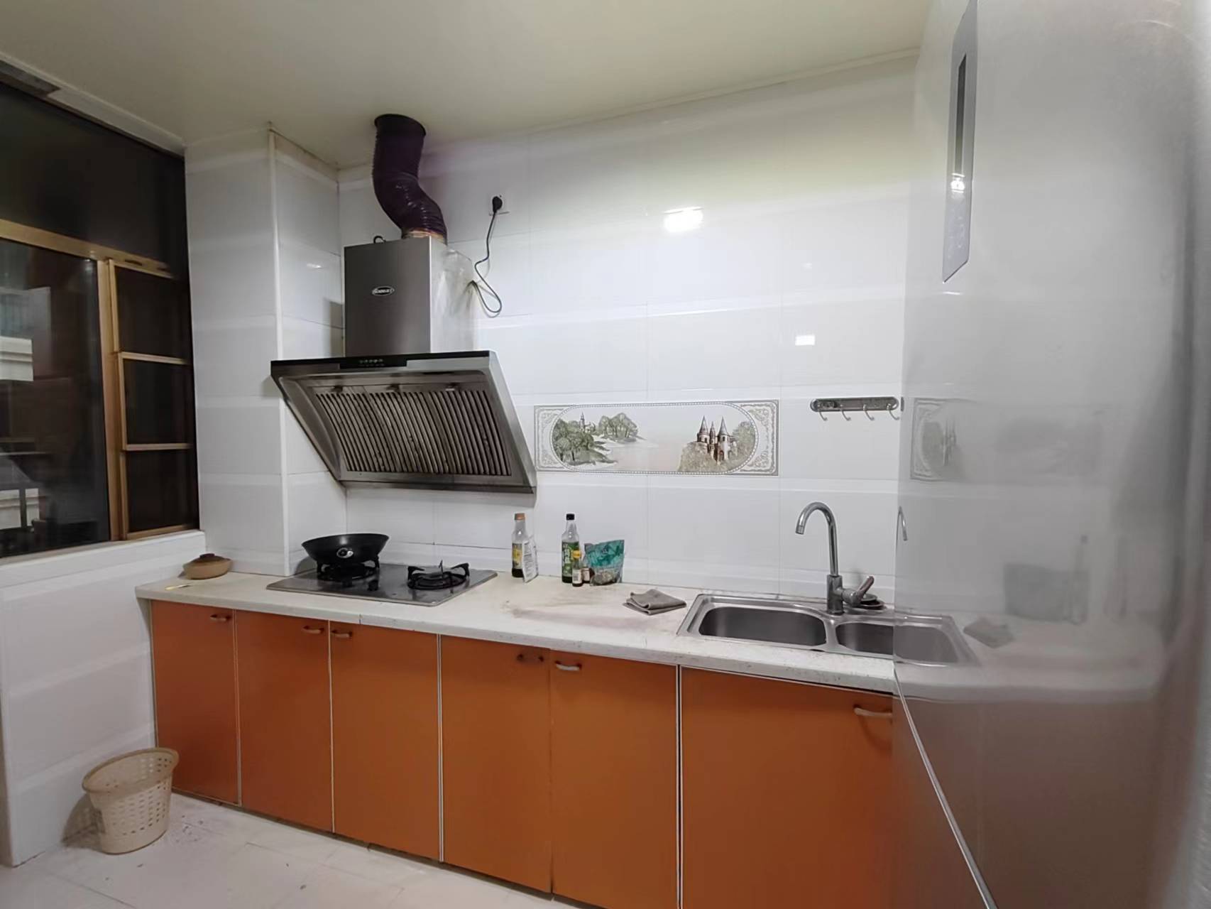 世纪星城  3室2厅2卫    2500.0元/月 世纪星城  3室2厅2卫    2500.0元/月室内图