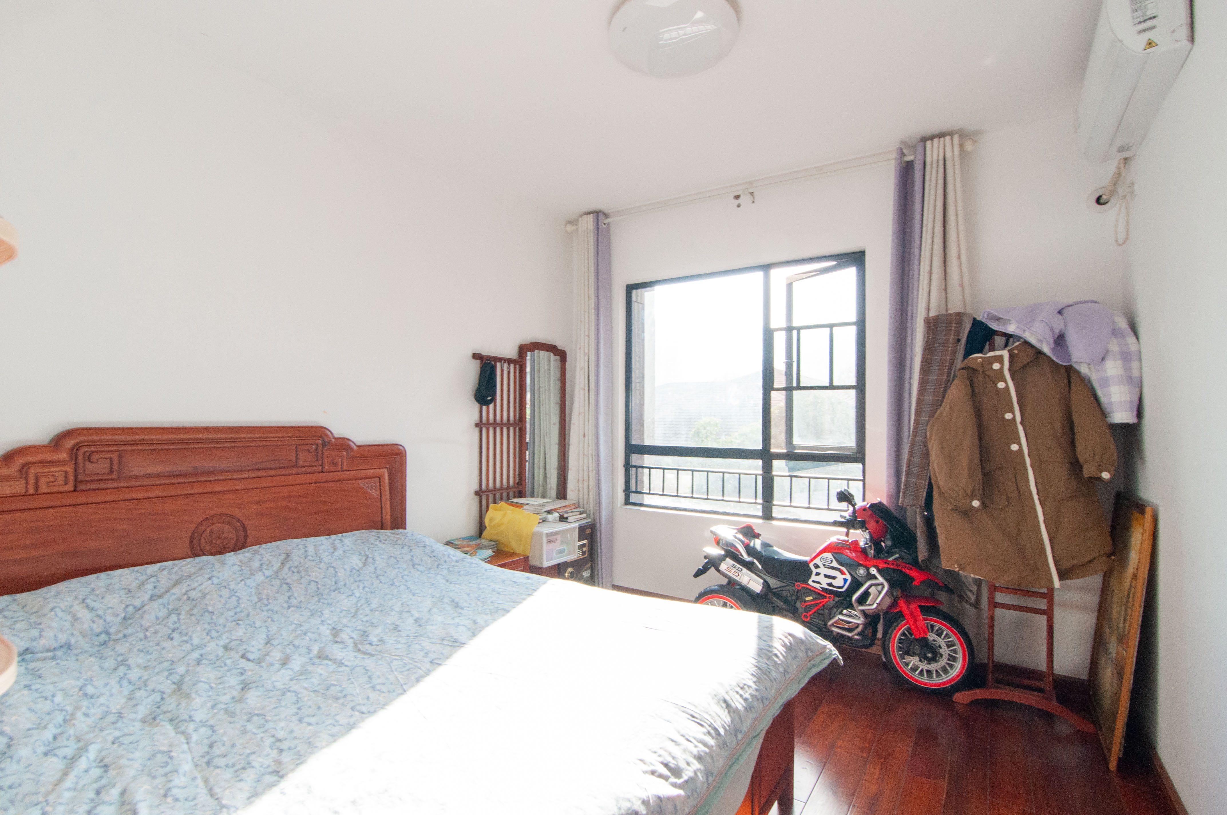 中海梅溪湖壹号 1室2厅1卫 138.0万 中海梅溪湖壹号 1室2厅1卫 138.0万其他