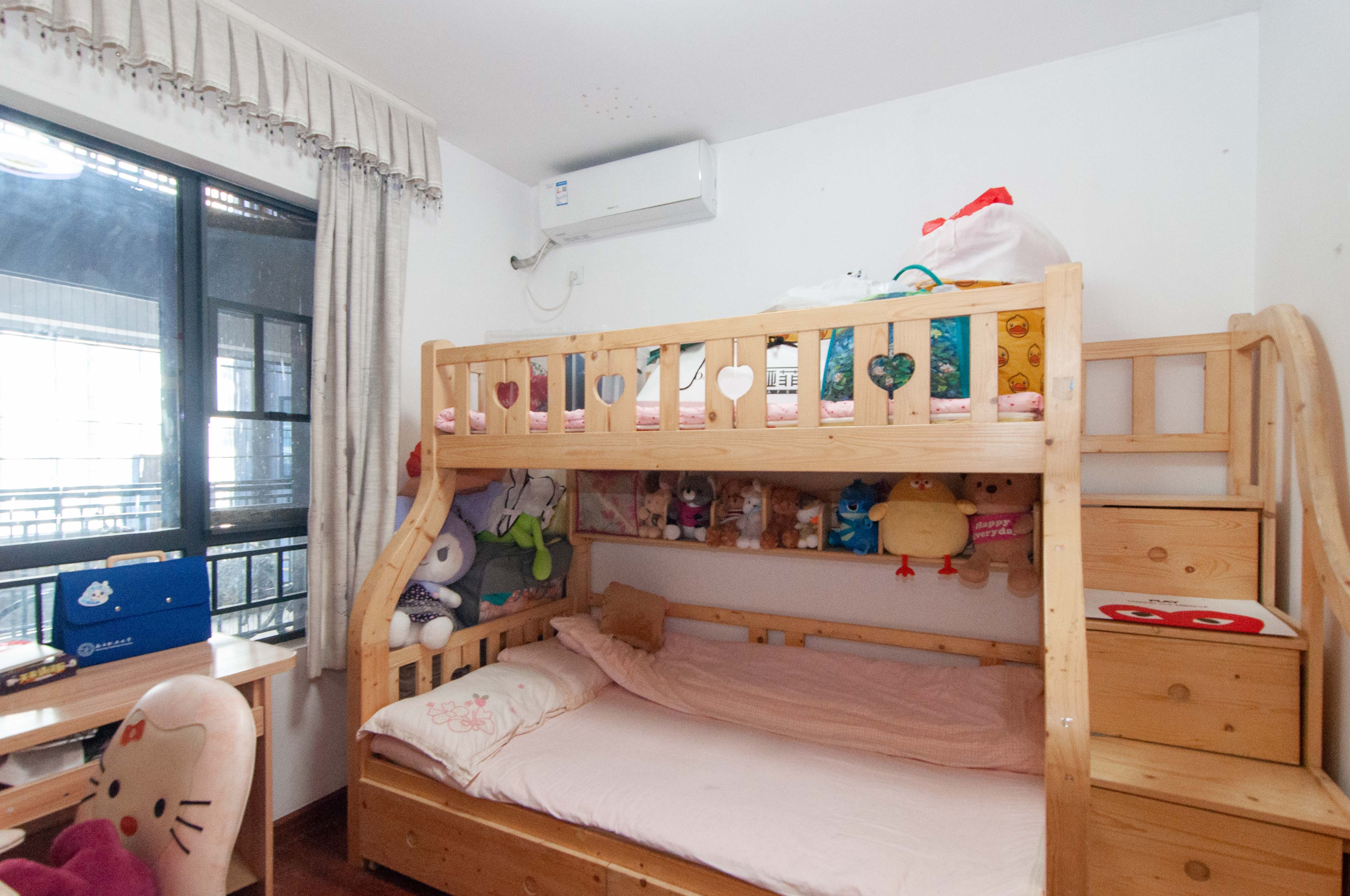 中海梅溪湖壹号 1室2厅1卫 138.0万 中海梅溪湖壹号 1室2厅1卫 138.0万其他