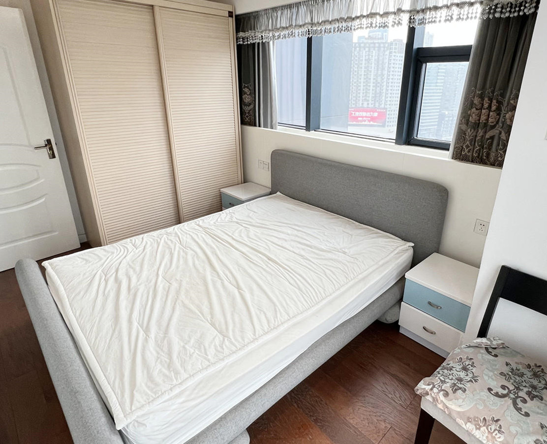 壹号公馆  2室1厅1卫   4200.00元/月室内图