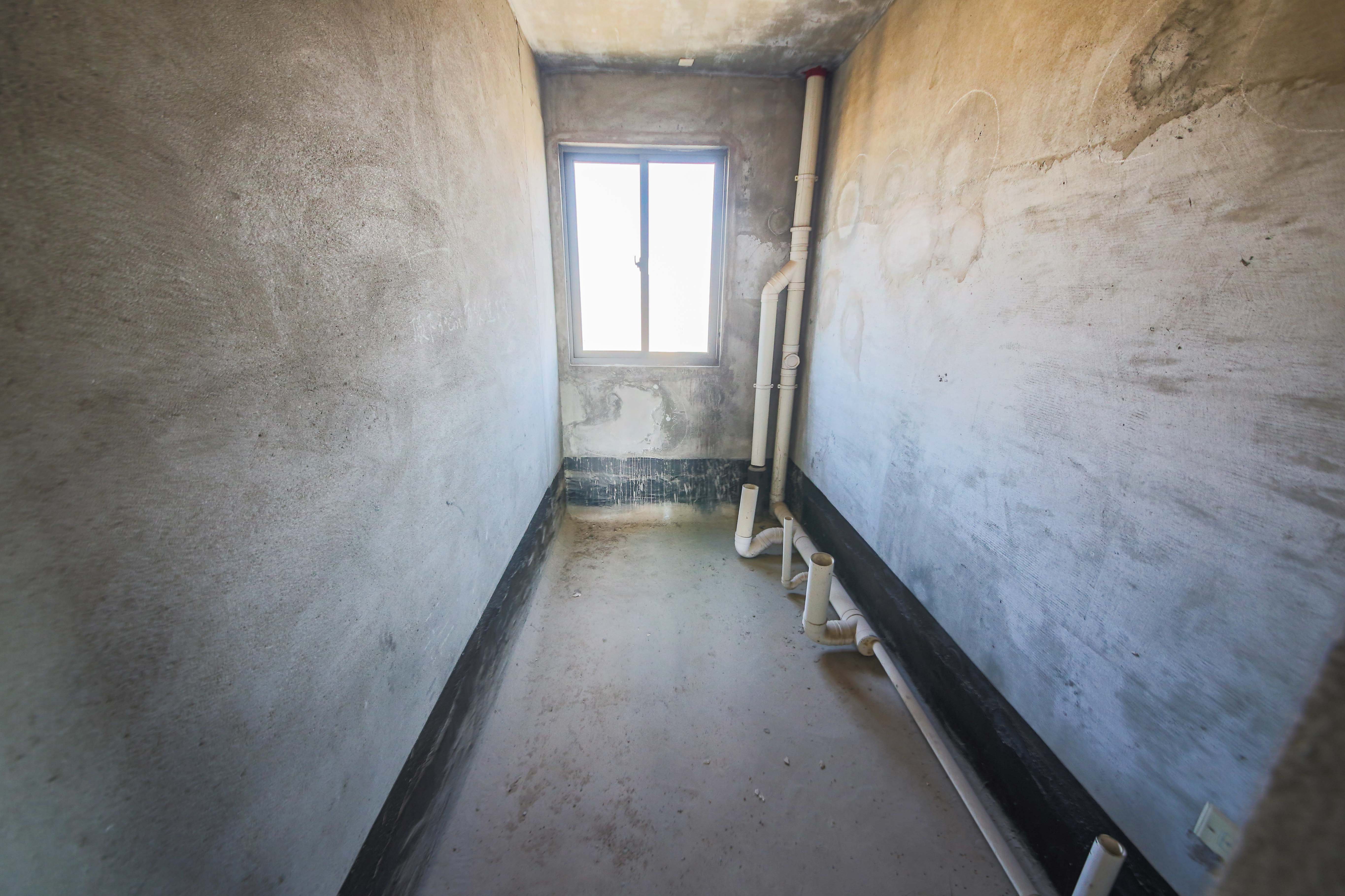 鑫远御文台一期  4室2厅2卫    190.0万 鑫远御文台一期  4室2厅2卫    190.0万卫生间