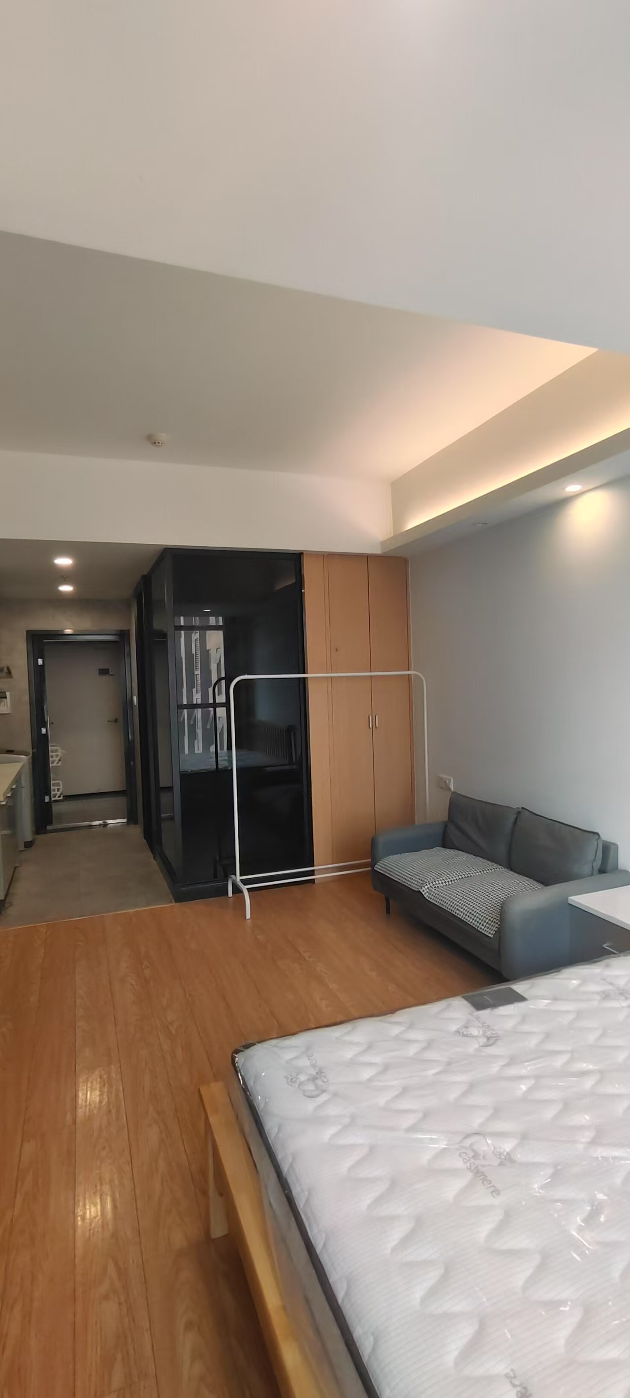 紫鑫御湖湾 1室1厅1卫 1200.0元/月 紫鑫御湖湾 1室1厅1卫 1200.0元/月室内图