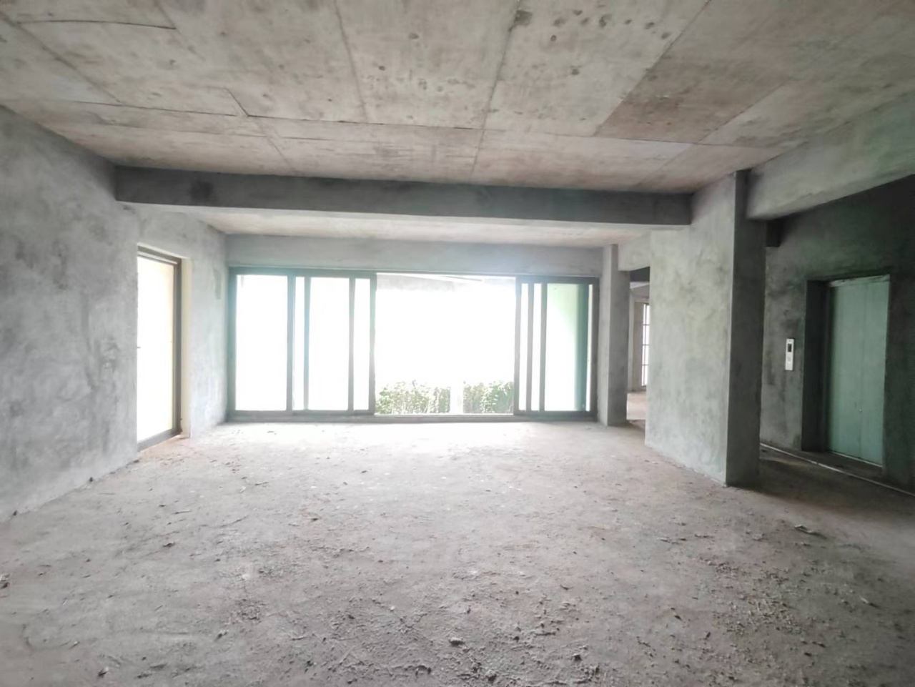 中信台达国际一期 6室3厅4卫 780.0万 中信台达国际一期 6室3厅4卫 780.0万室内图