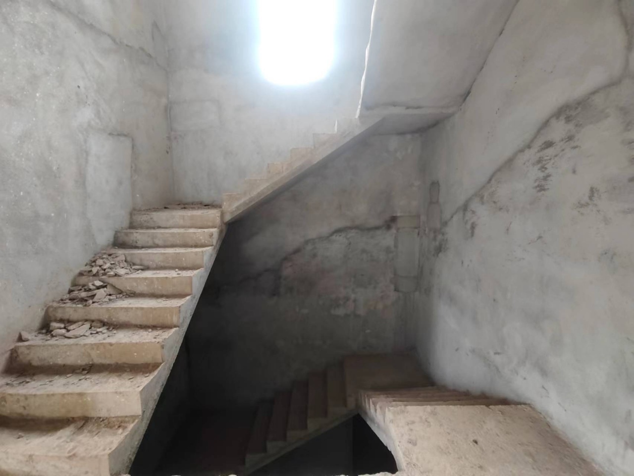 中信台达国际一期 6室3厅4卫 780.0万 中信台达国际一期 6室3厅4卫 780.0万室内图