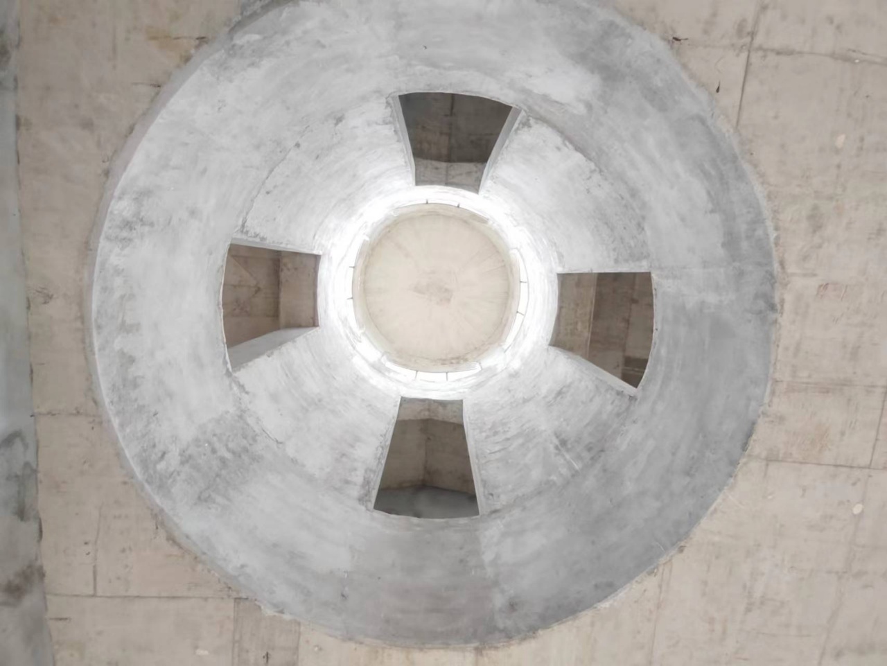 中信台达国际一期 6室3厅4卫 780.0万 中信台达国际一期 6室3厅4卫 780.0万室内图