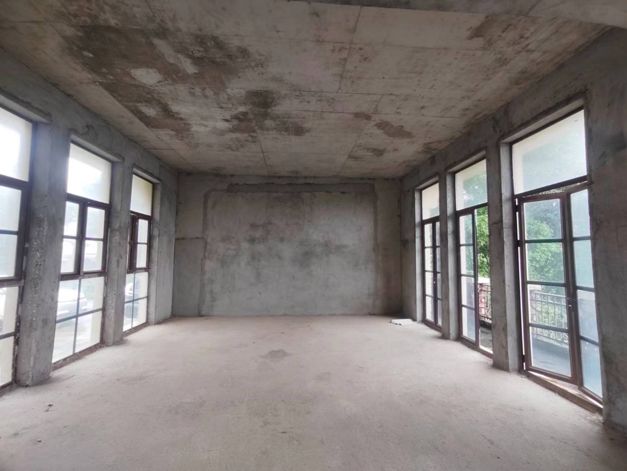 中信台达国际一期 6室3厅4卫 780.0万 中信台达国际一期 6室3厅4卫 780.0万室内图