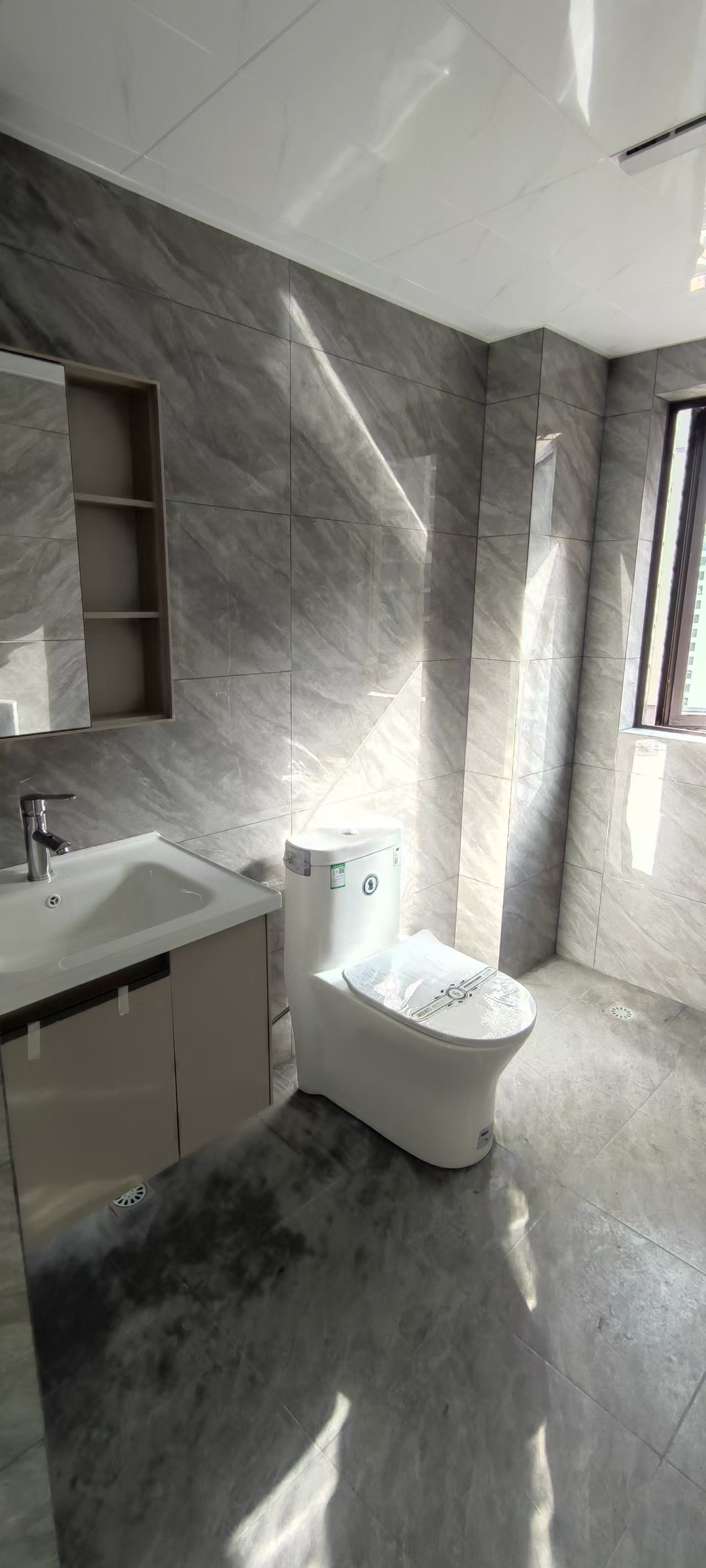 奥莱祥生府  1室0厅0卫    3000.0元/月 奥莱祥生府  1室0厅0卫    3000.0元/月室内图