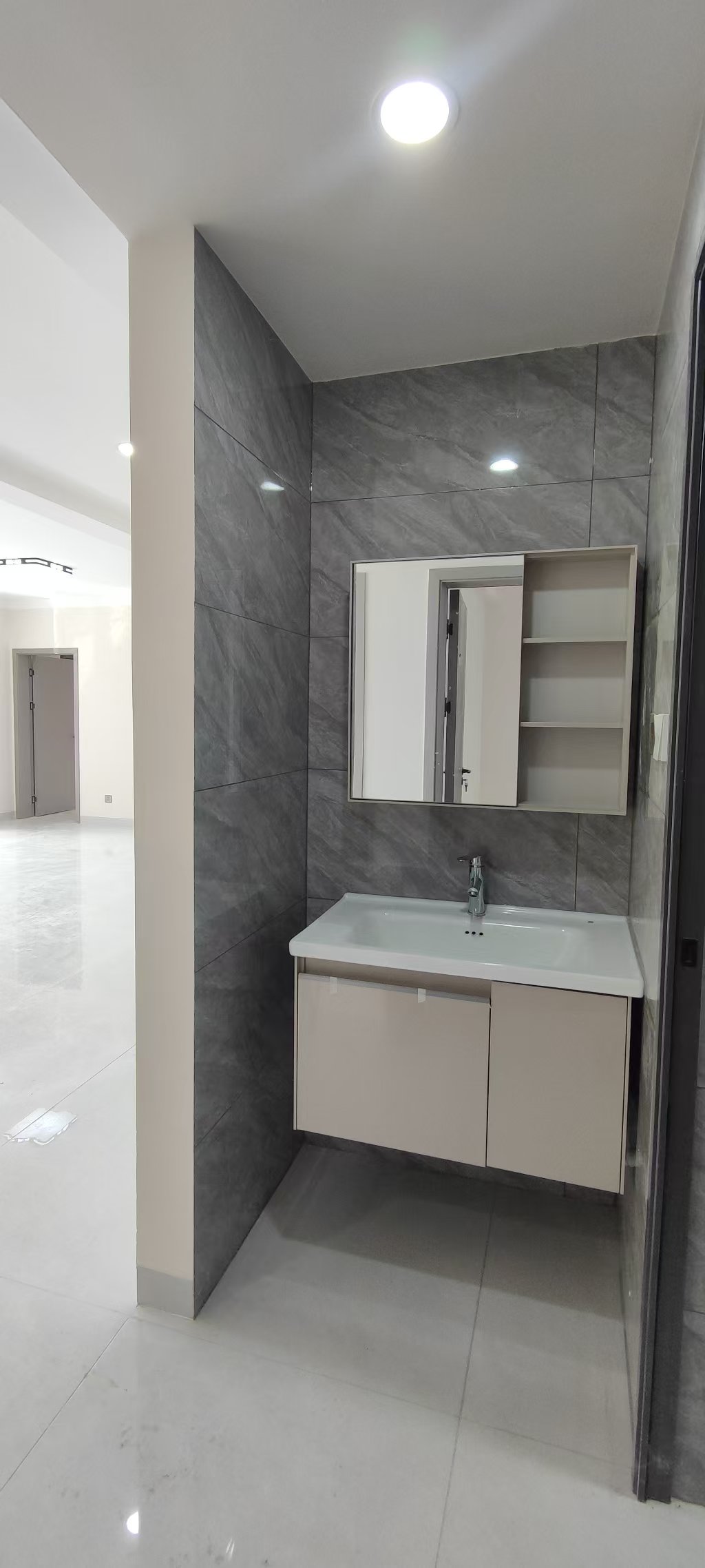 奥莱祥生府  1室0厅0卫    3000.0元/月 奥莱祥生府  1室0厅0卫    3000.0元/月室内图