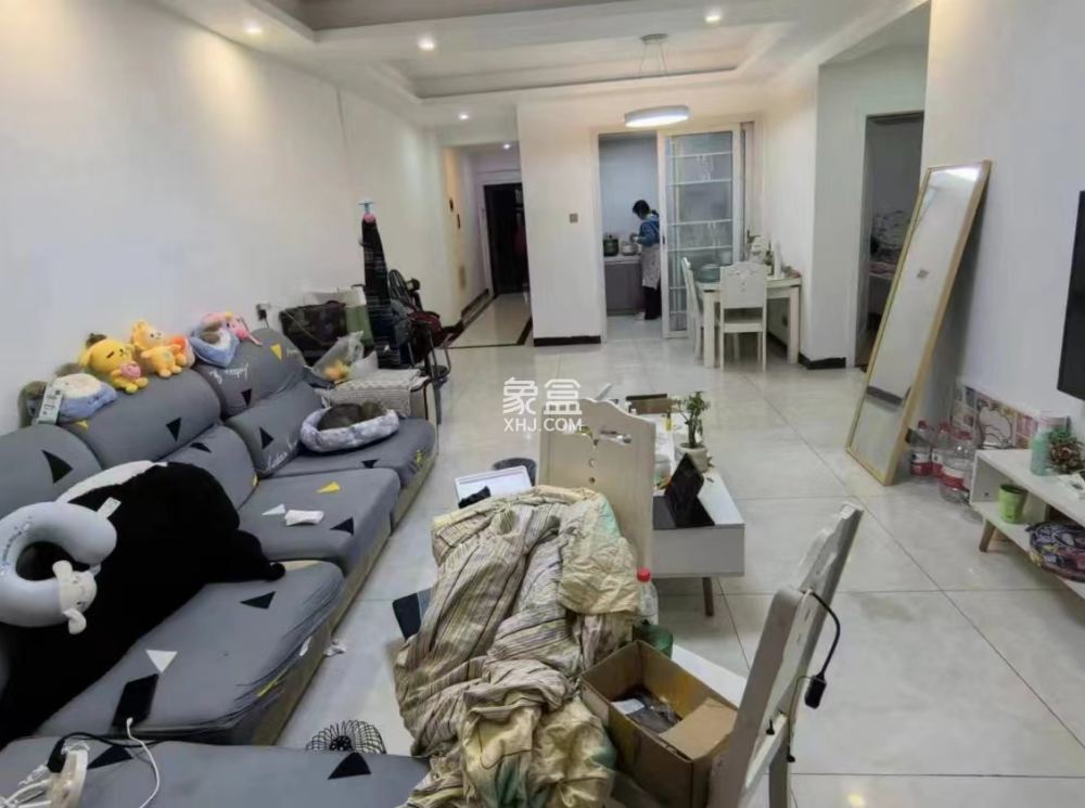 旺城天悦领秀香江 3室2厅2卫 1600.0元/月 旺城天悦领秀香江 3室2厅2卫 1600.0元/月室内图