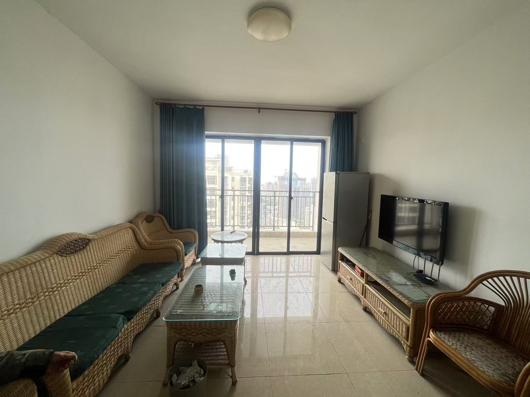 道客和悦坊 3室2厅2卫 2800.0元/月 道客和悦坊 3室2厅2卫 2800.0元/月室内图