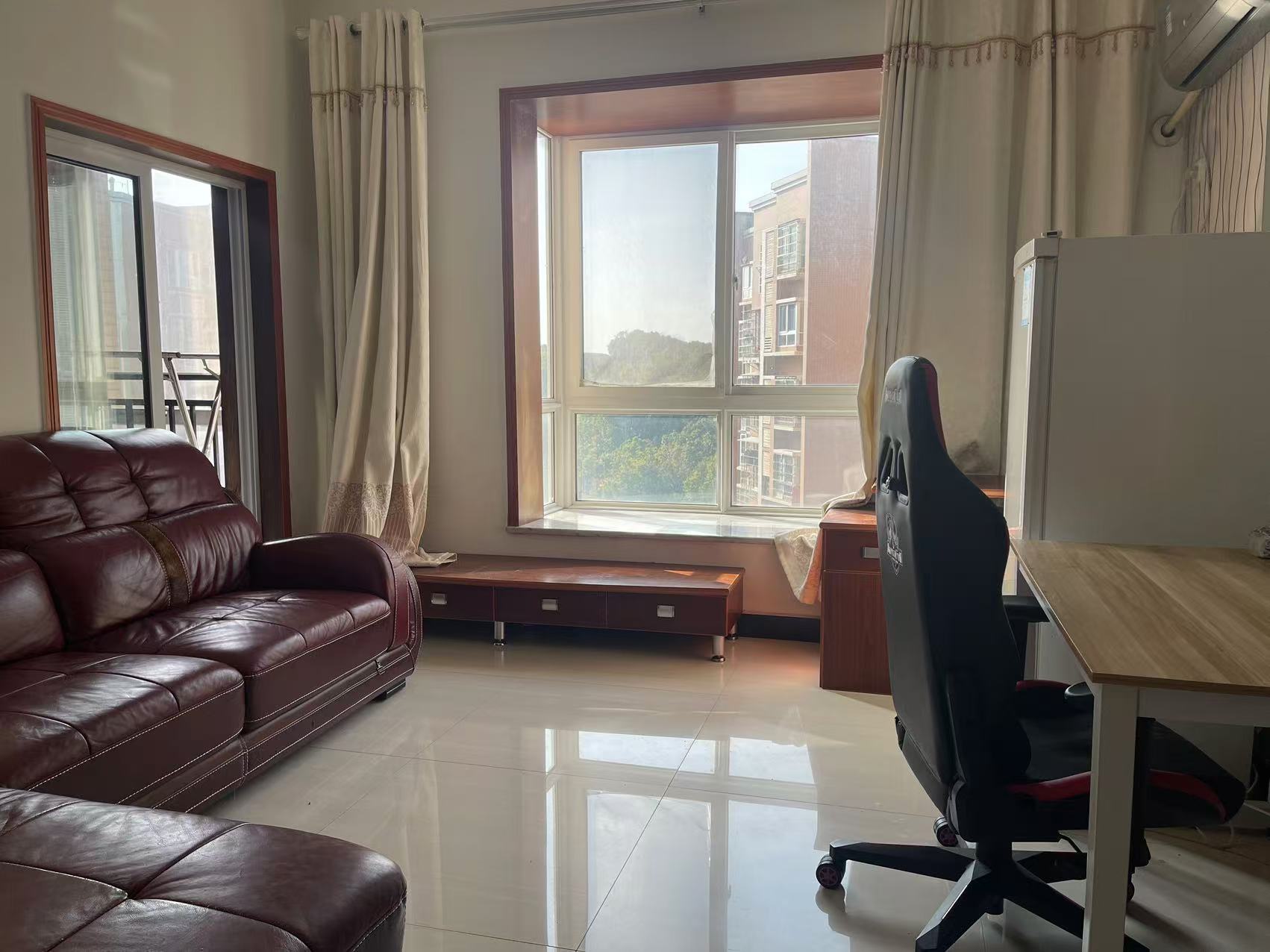 腾泰佳园 1室1厅1卫 1100.0元/月 腾泰佳园 1室1厅1卫 1100.0元/月室内图