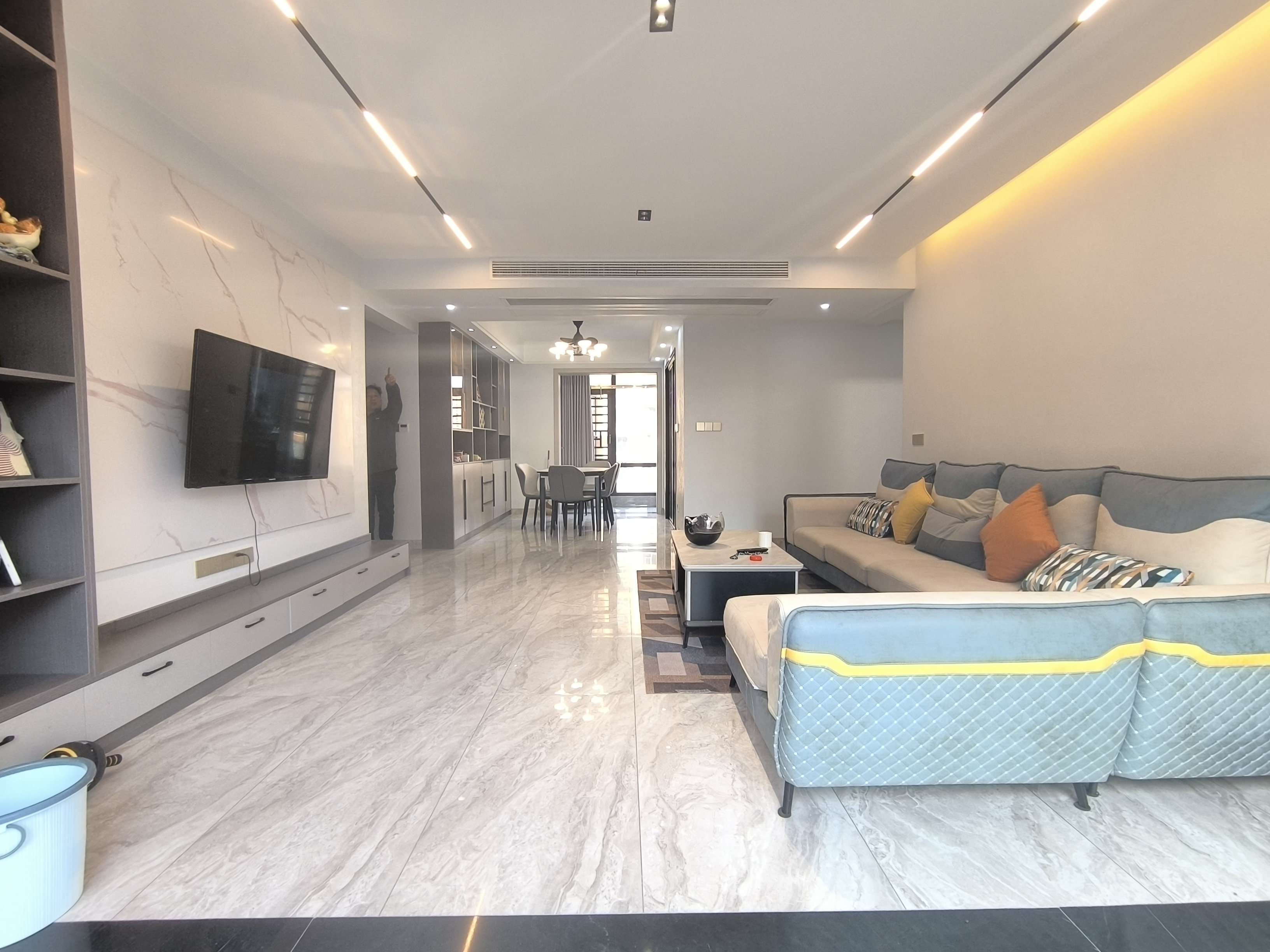 碧桂园锦岸 4室2厅2卫 112.8万 碧桂园锦岸 4室2厅2卫 112.8万室内图