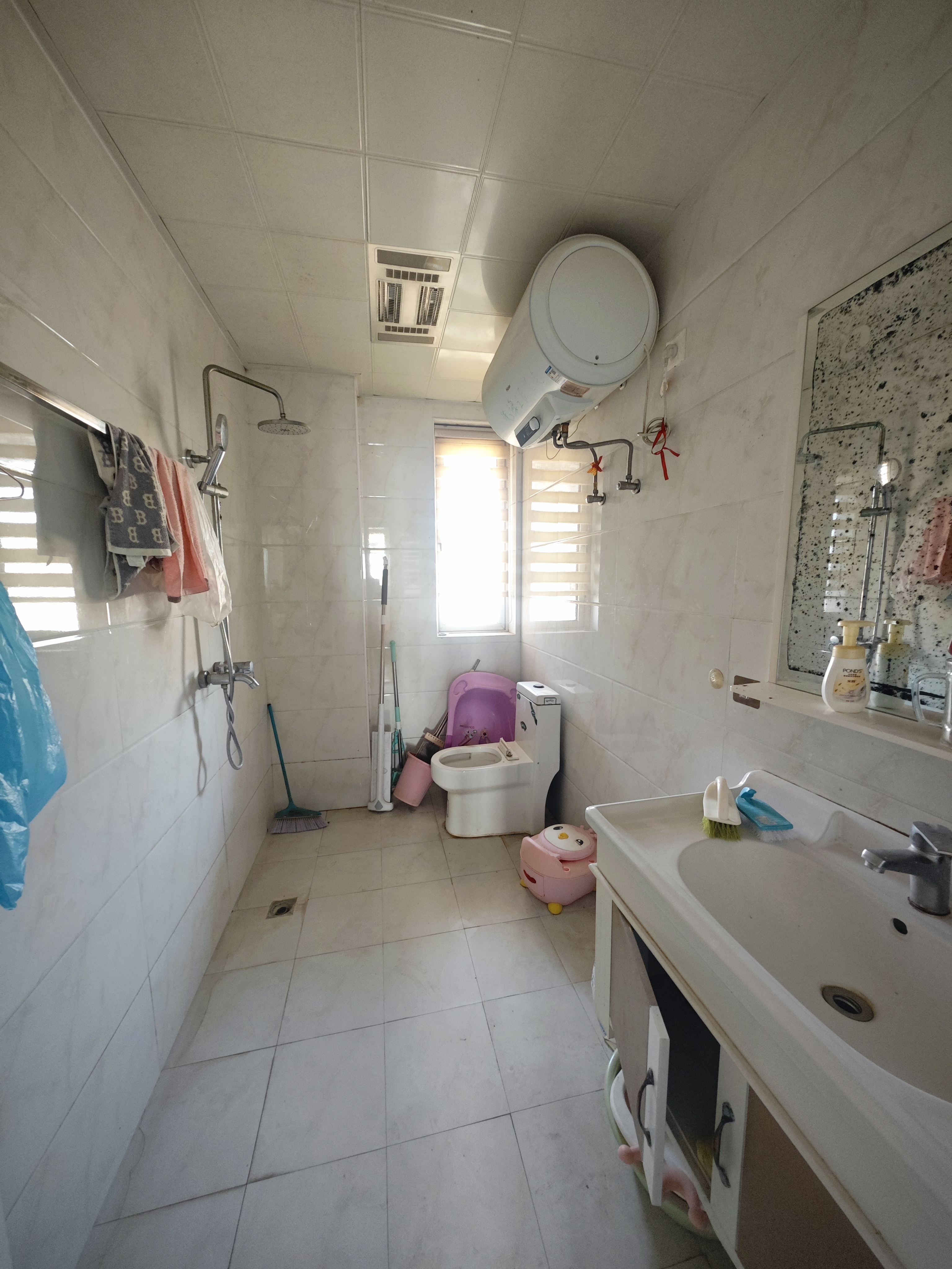 五矿万境水岸 3室1厅1卫 1200.0元/月 五矿万境水岸 3室1厅1卫 1200.0元/月室内图