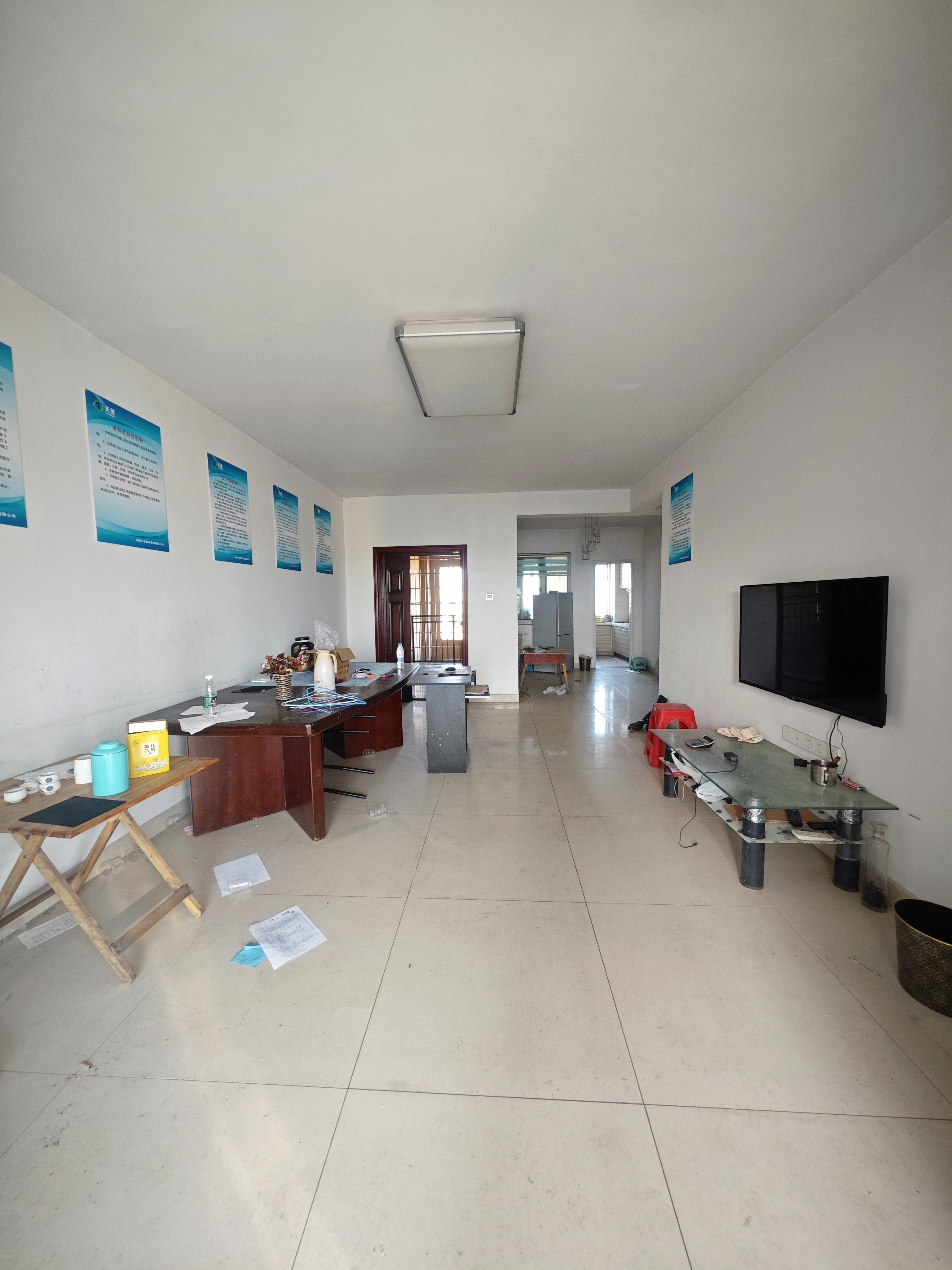 五矿万境水岸 3室1厅1卫 1200.0元/月 五矿万境水岸 3室1厅1卫 1200.0元/月室内图